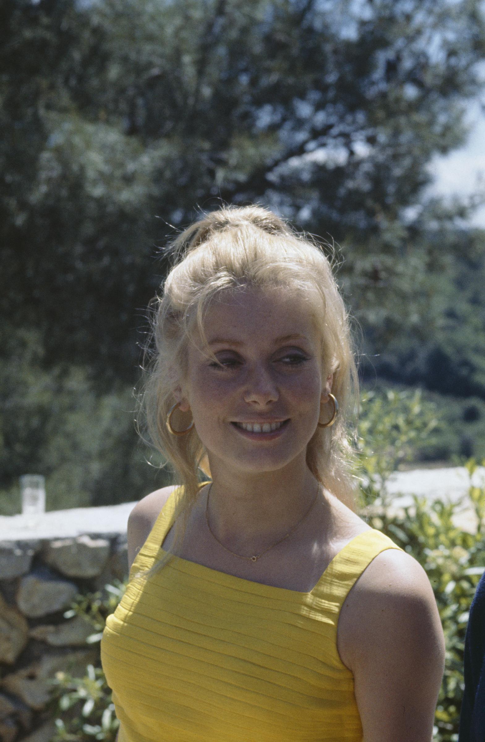 La estrella fotografiada en Cannes, Francia, el 24 de mayo de 1965. | Fuente: Getty Images