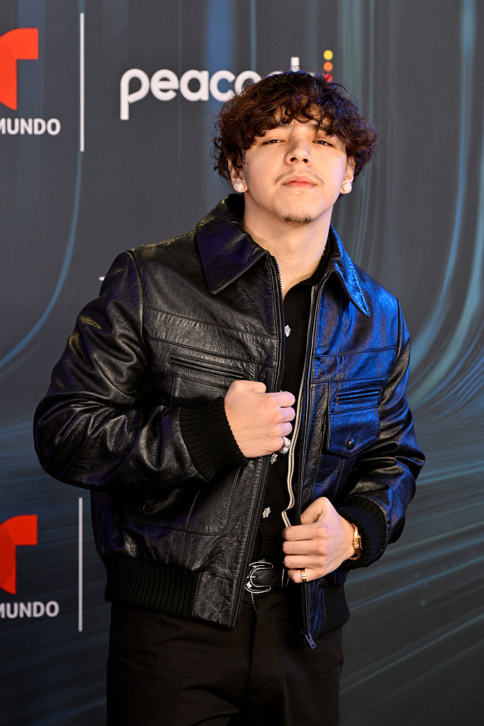 Xavi asiste a los Premios Billboard de la Música Latina 2026 en el James L. Knight Center el 22 de octubre de 2026 en Miami, Florida. | Fuente: Getty Images