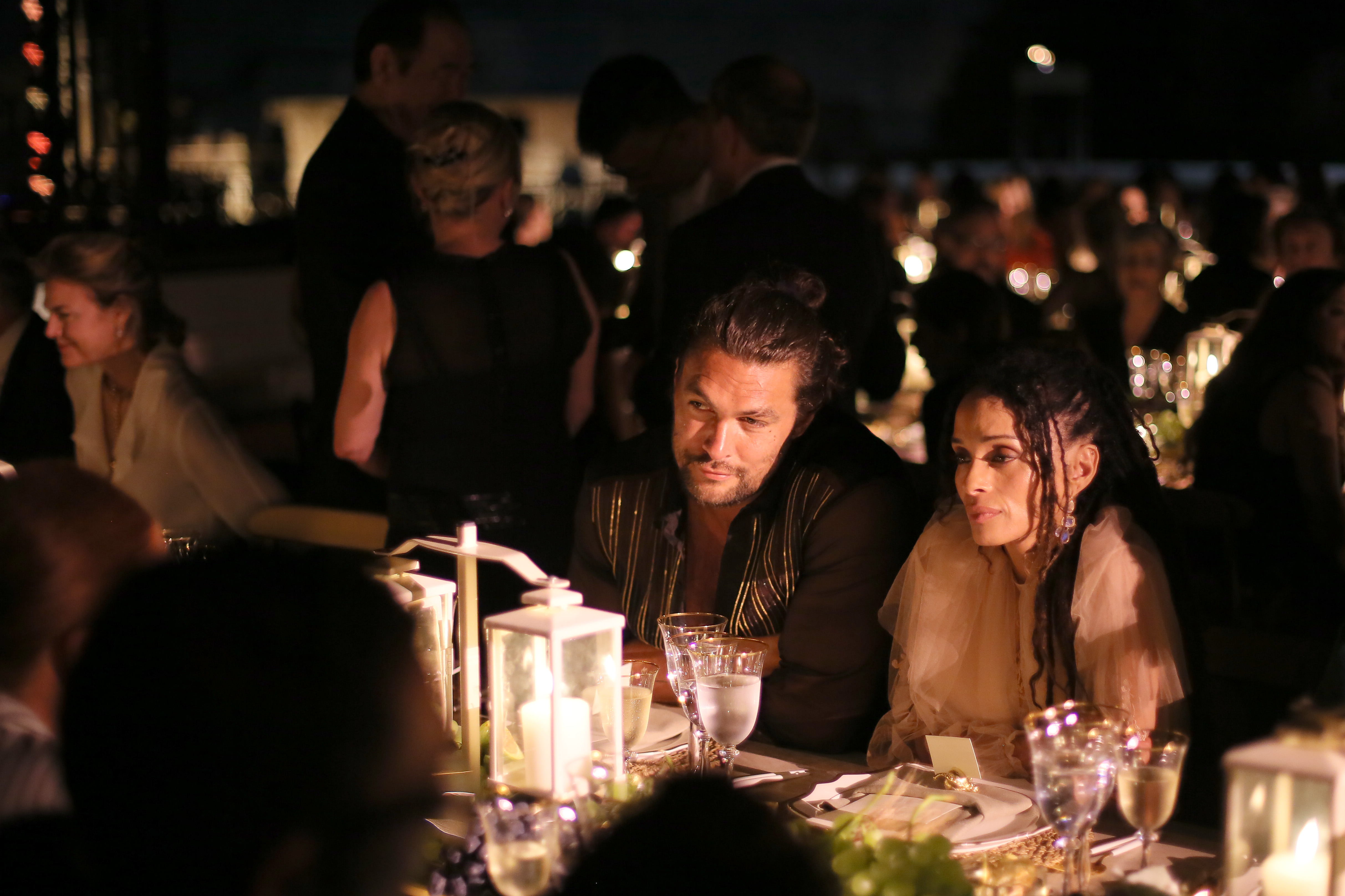 Jason Momoa y Lisa Bonet asisten a la cena de Fendi Couture Otoño Invierno 2019/2020 el 4 de julio de 2019, en Roma, Italia. | Fuente: Getty Images