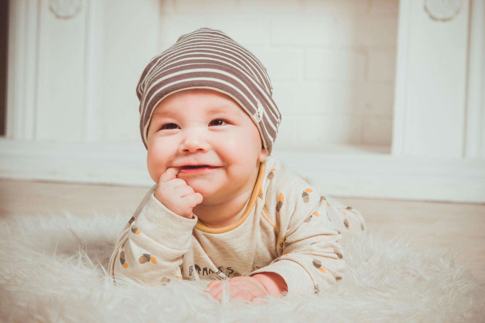 Un bambino che sorride | Fonte: Pexels