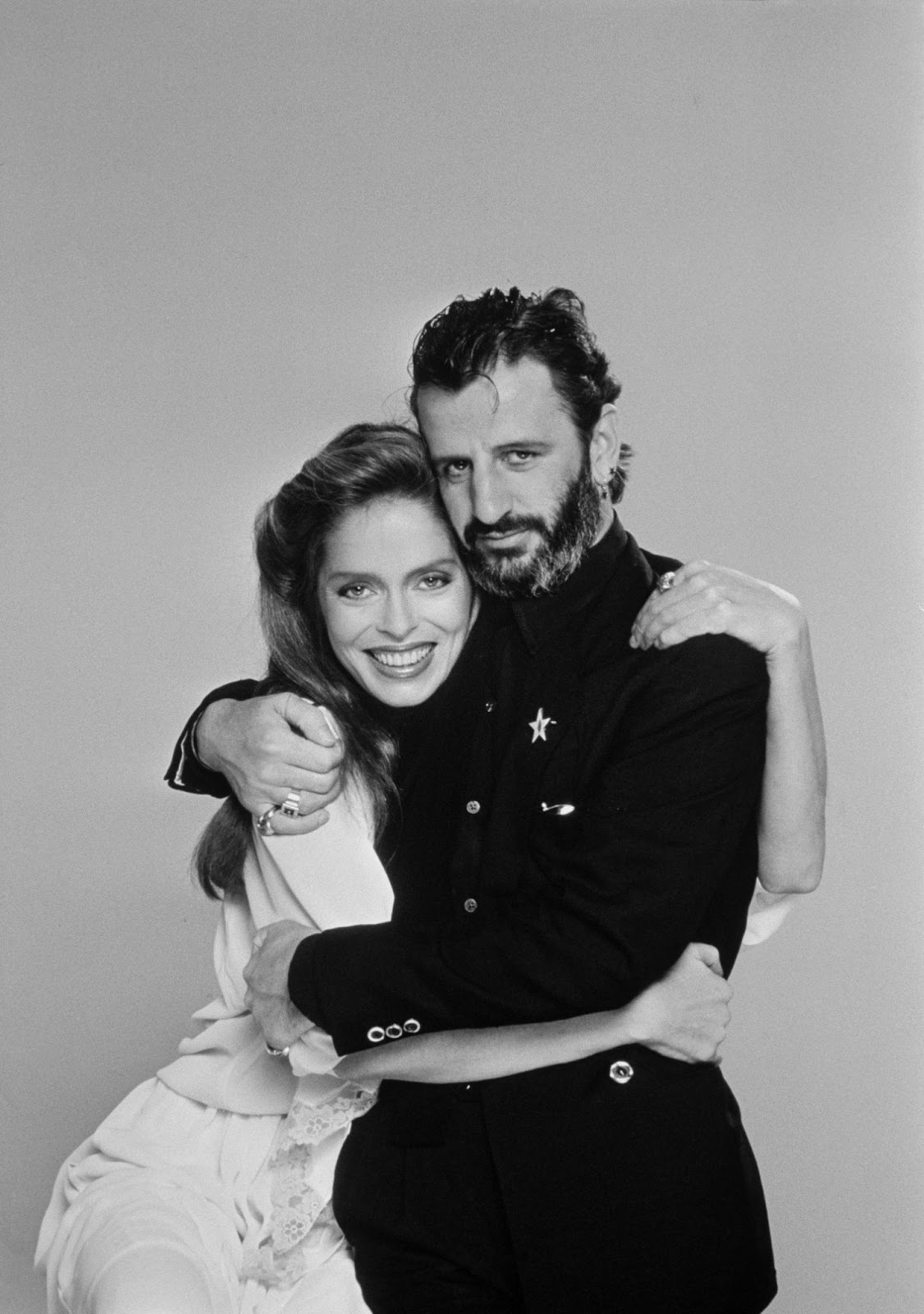 Barbara Bach y Ringo Starr hacia 1981. | Fuente: Getty Images