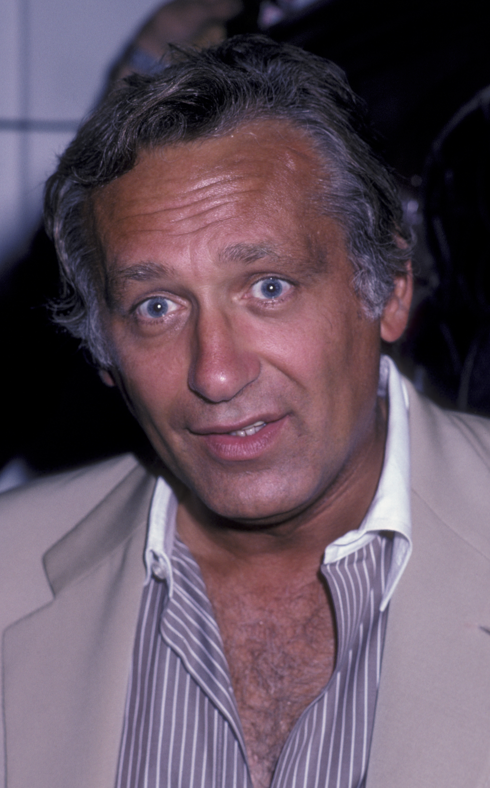 Carmine Caridi asiste a la fiesta de Jackie Mason el 14 de septiembre de 1981, en el Improv de West Hollywood, California | Fuente: Getty Images