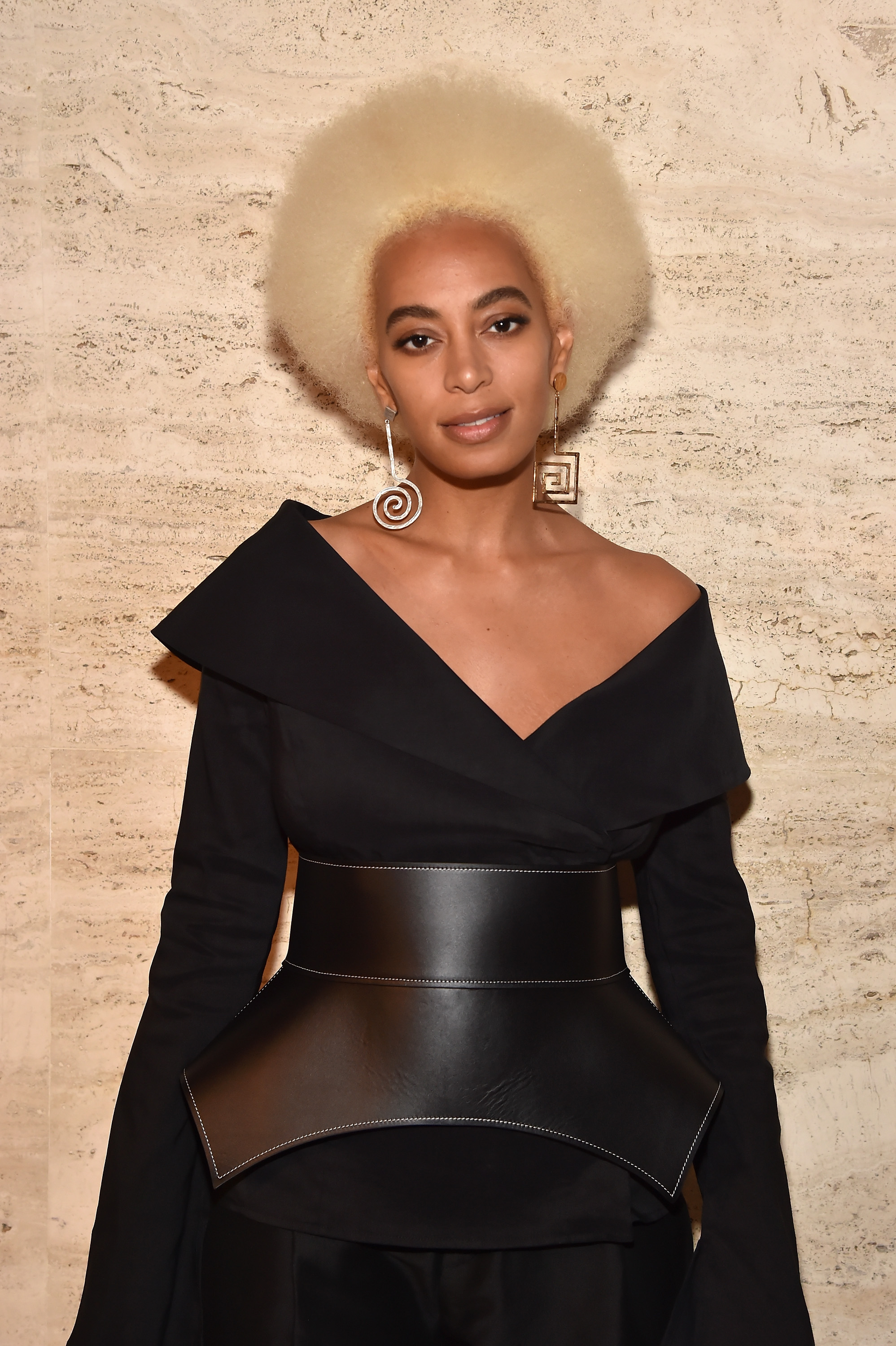 Solange en la presentación y cóctel de Stuart Weitzman FW18 en The Pool en Nueva York, el 8 de febrero de 2018 | Fuente: Getty Images