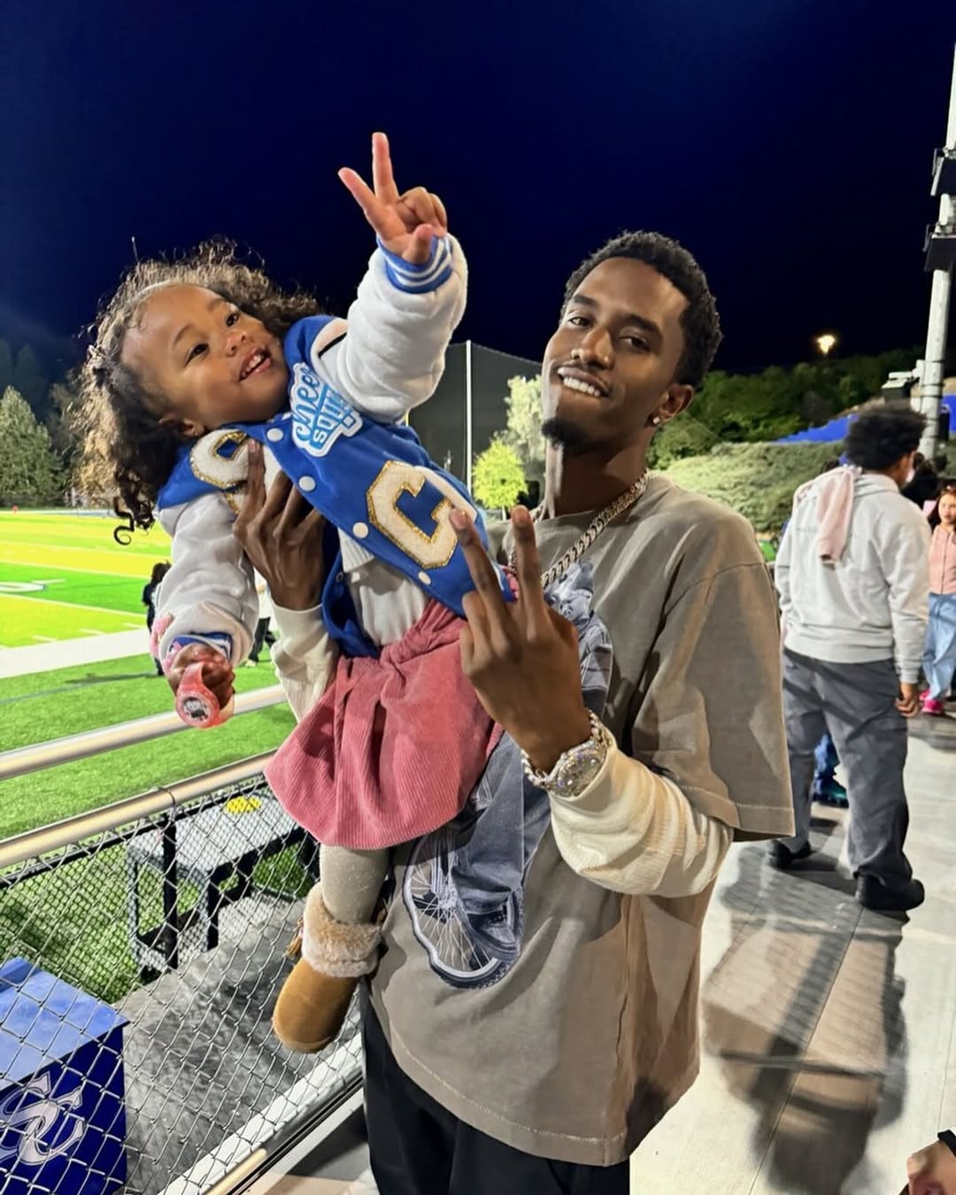 Christian y Love Combs posando para una foto, fechada en octubre de 2024 | Fuente: Instagram/kingcombs