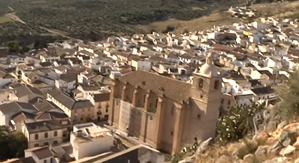 Pueblo de Íllora, Granada. | Foto: YouTube/canalsur