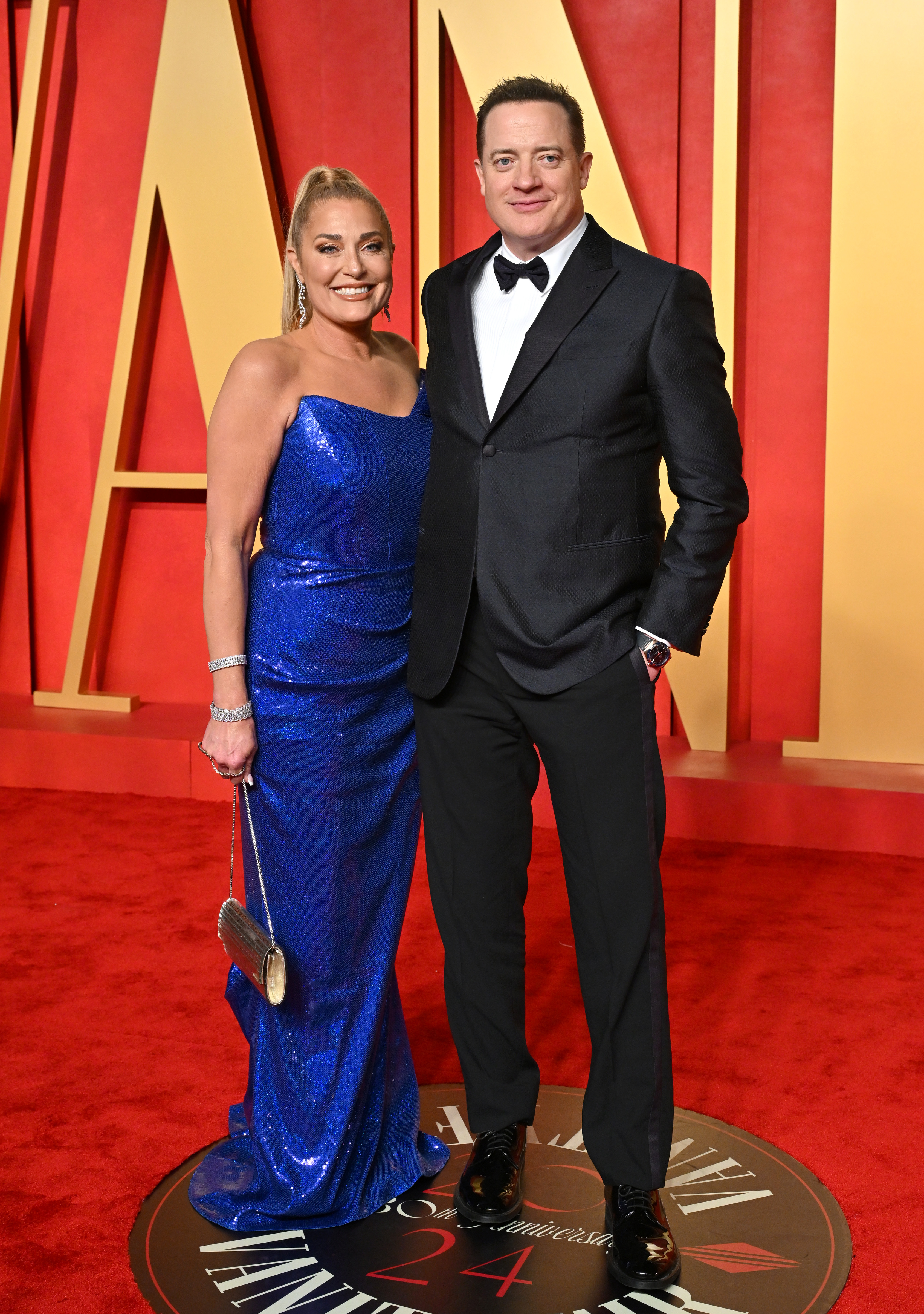 Jeanne Moore y Brendan Fraser en la fiesta de los Oscar 2024 de Vanity Fair organizada por Radhika Jones el 10 de marzo de 2024 en Beverly Hills, California. | Foto: Getty Images