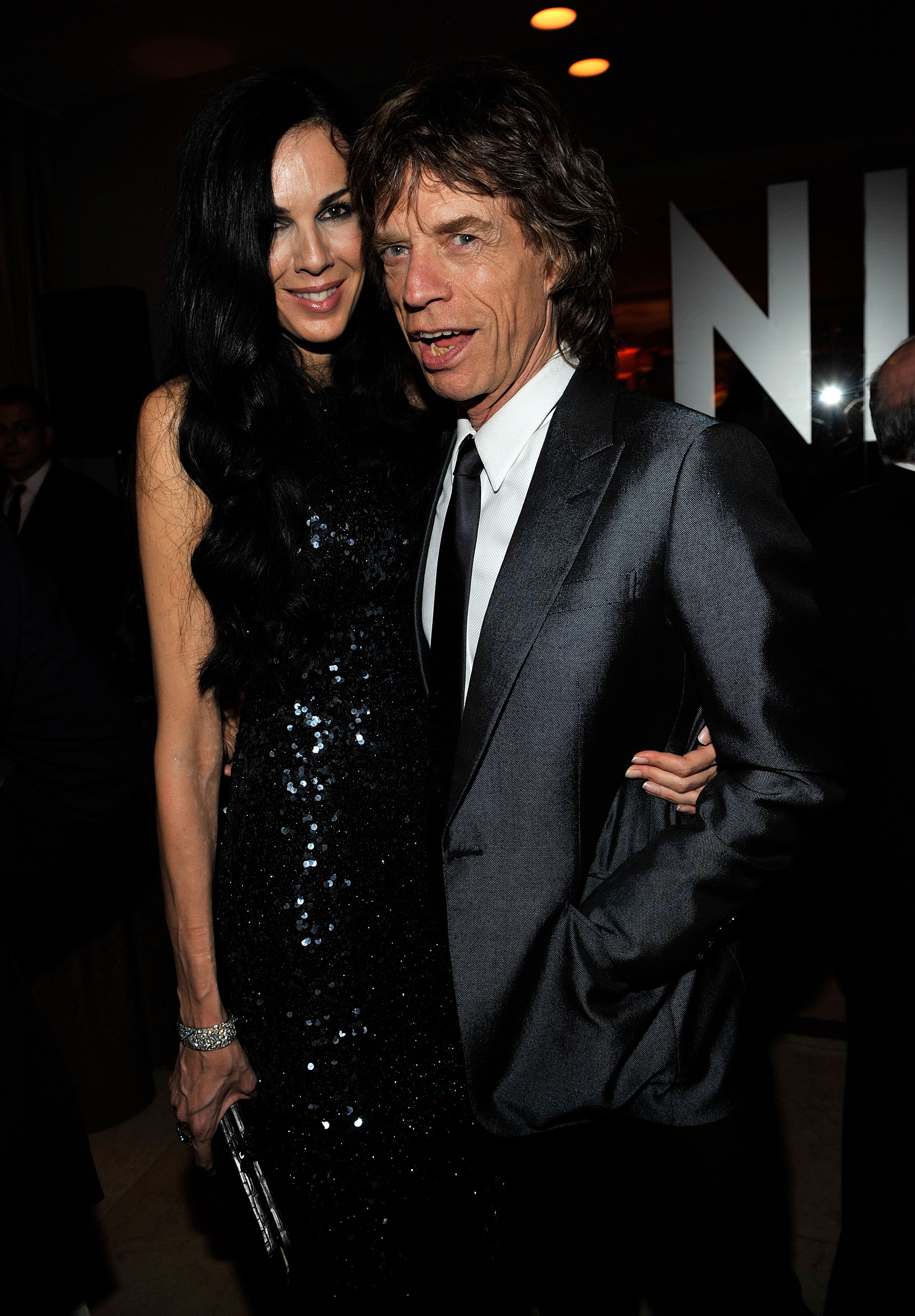 L'Wren Scott y Mick Jagger en la fiesta de los Oscar 2009 de Vanity Fair el 22 de febrero de 2009, en West Hollywood, California. | Fuente: Getty Images