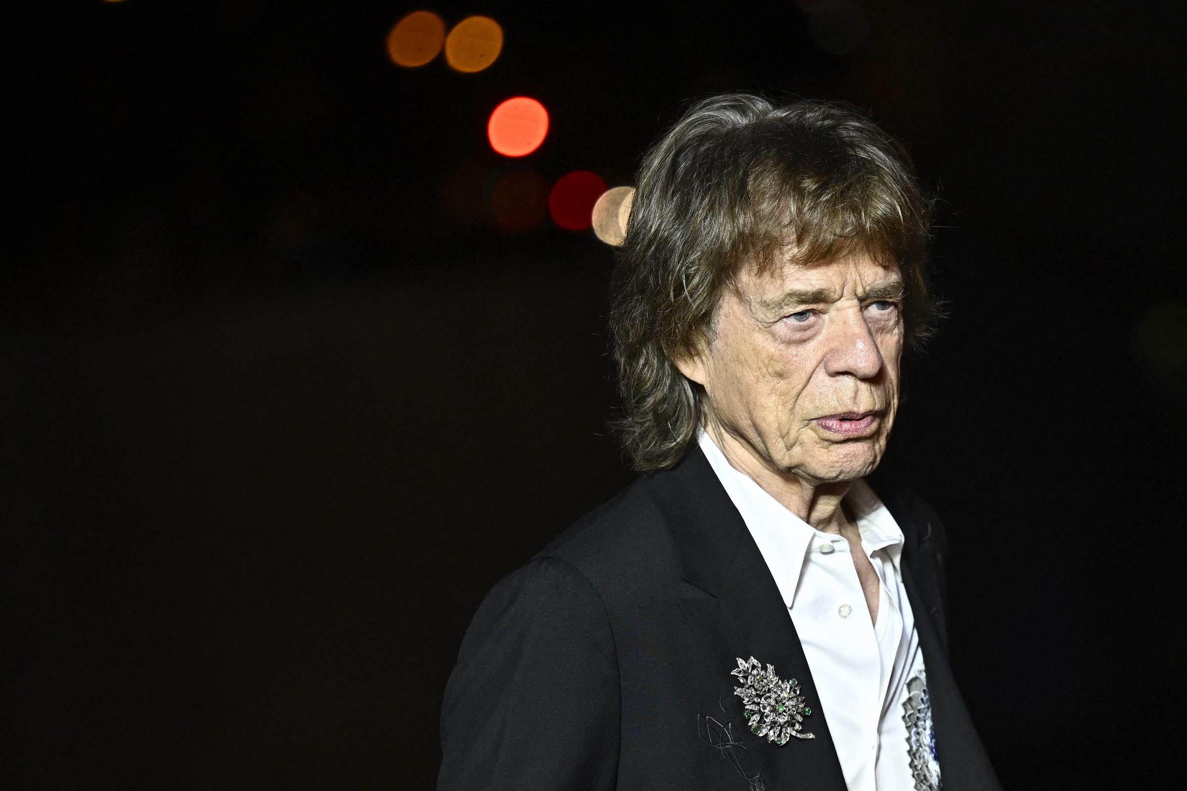 Sir Mick Jagger llega para "The Prelude to the Olympics" antes de los Juegos Olímpicos de París 2024 el 25 de julio de 2024, en París. | Fuente: Getty Images