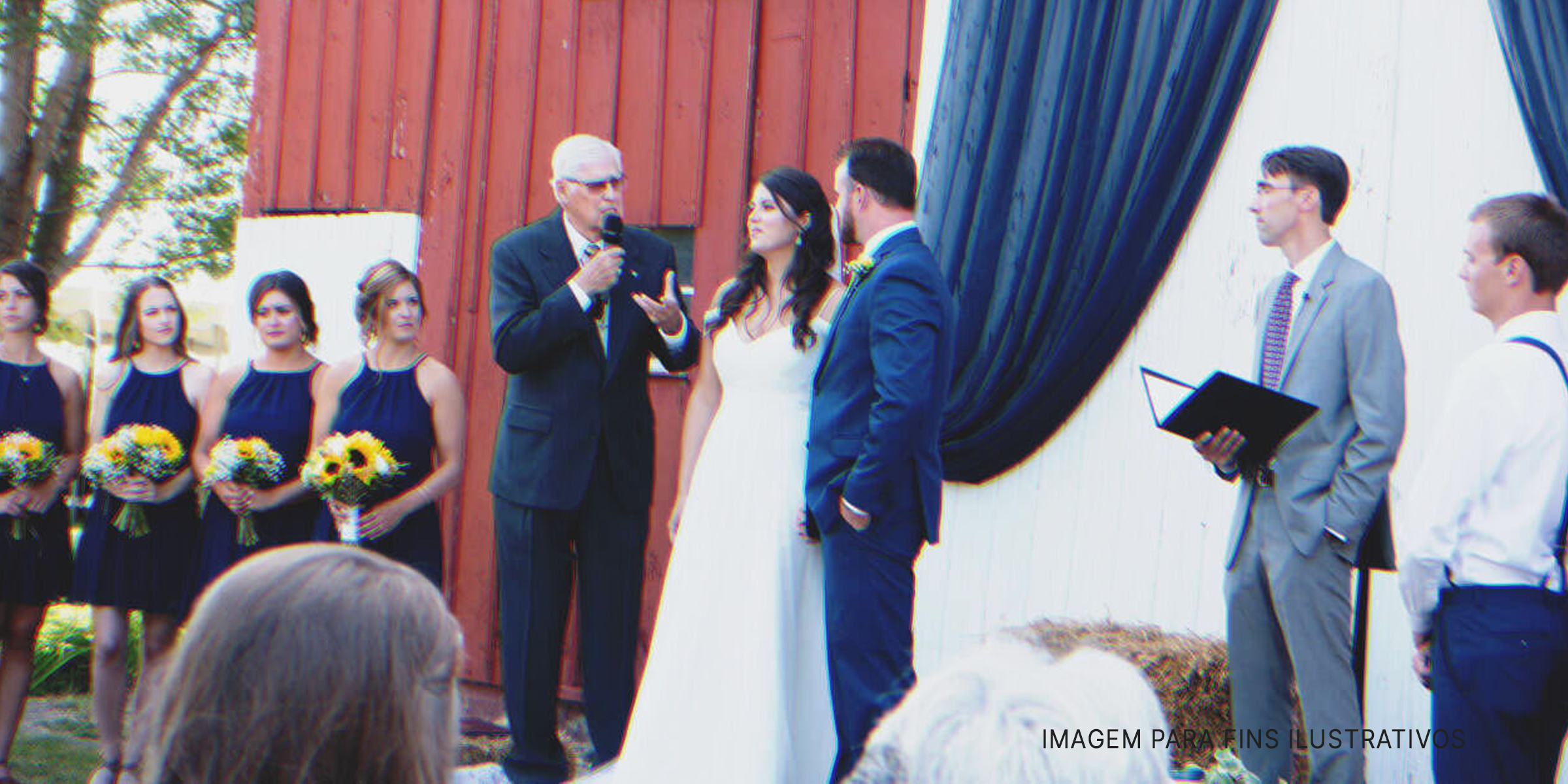 Noivos num casamento. | Foto: Shutterstock