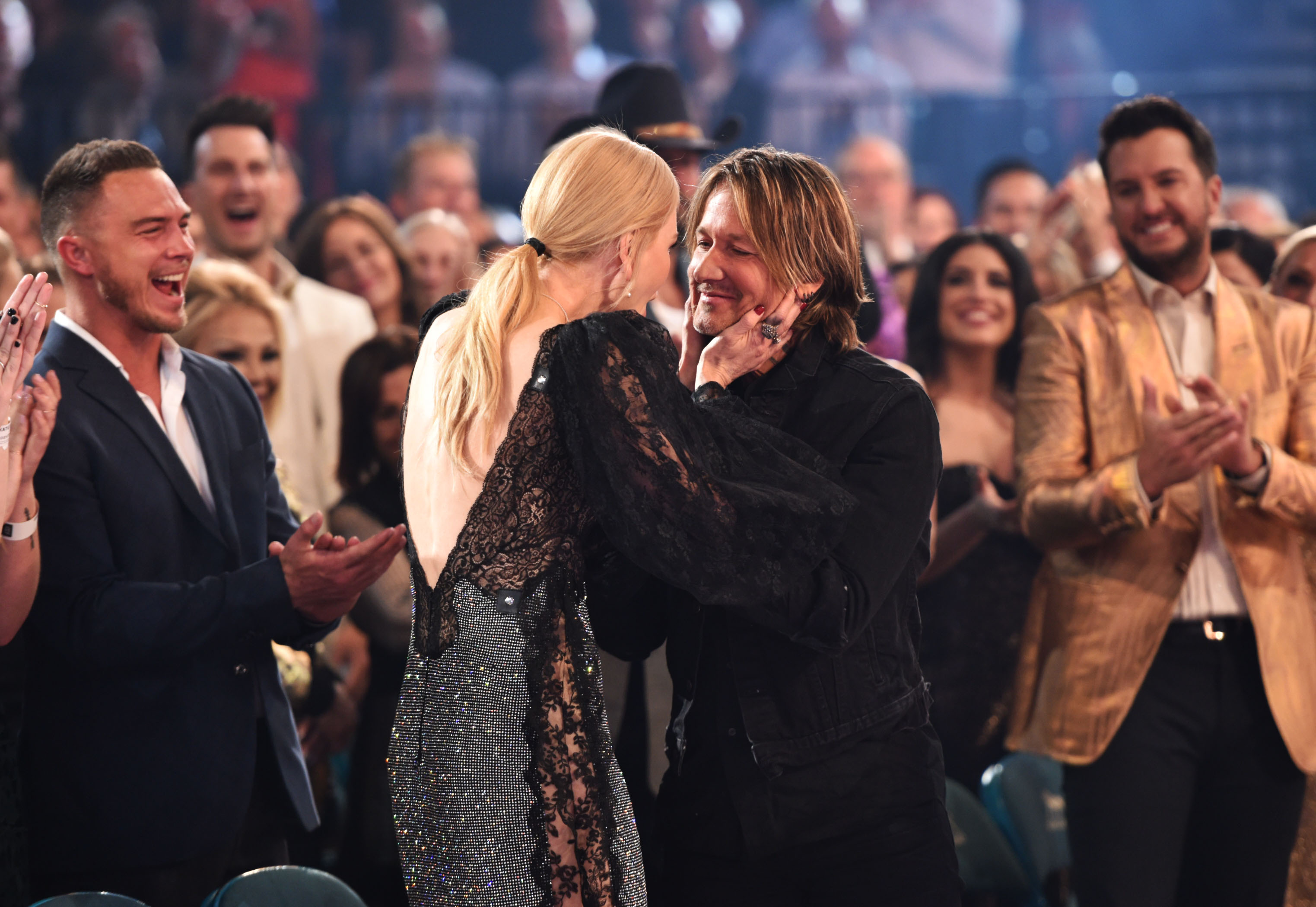 Nicole Kidman y Keith Urban durante la 54ª edición de los Academy Of Country Music Awards en el MGM Grand Garden Arena, el 07 de abril de 2019 en Las Vegas, Nevada | Foto: Getty Images