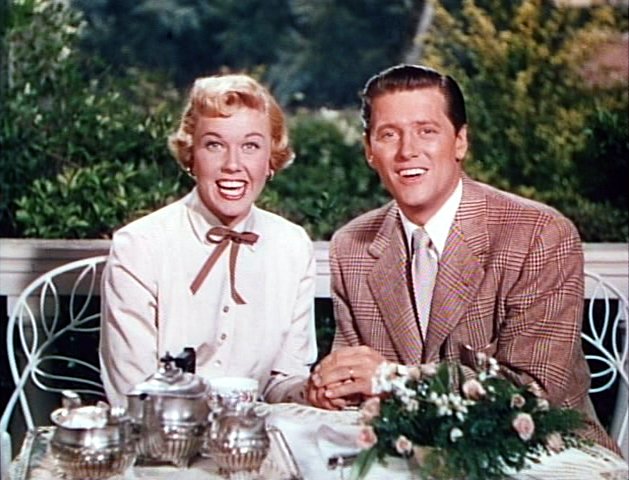 Doris Day y Gordon MacRae en la película Tea for Two (1950). | Imagen: Wikipedia