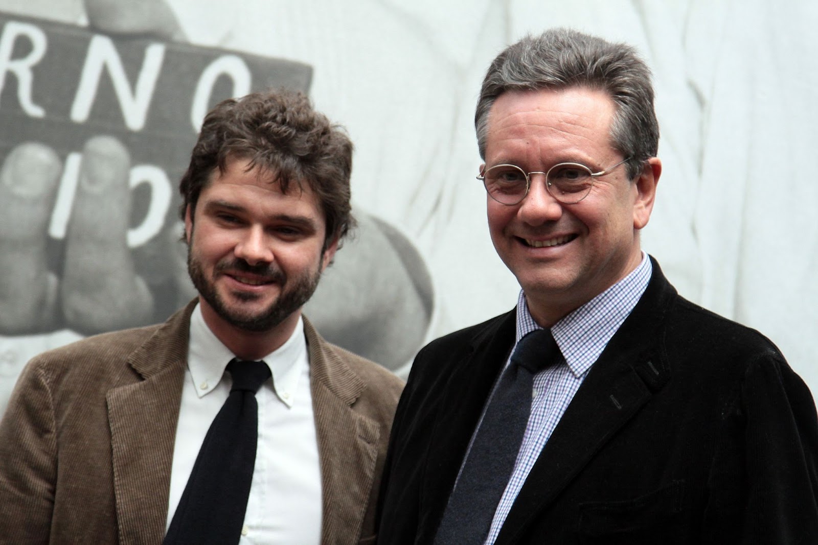 Luca Dotti y Sean Ferrer en la Exhibición Inaugural de "Audrey in Rome" durante el 6º International Rome Film Festival el 25 de octubre de 2011, en Italia. | Fuente: Getty Images