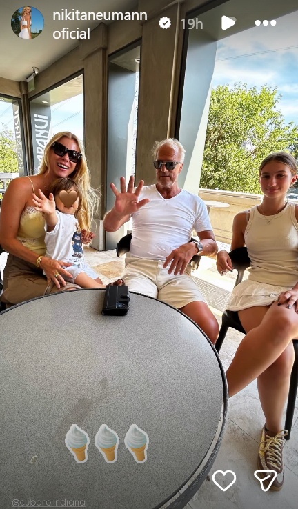Nicole Neumann junto a su padre y su hija | Fuente: Instagram/nikitaneumannoficial
