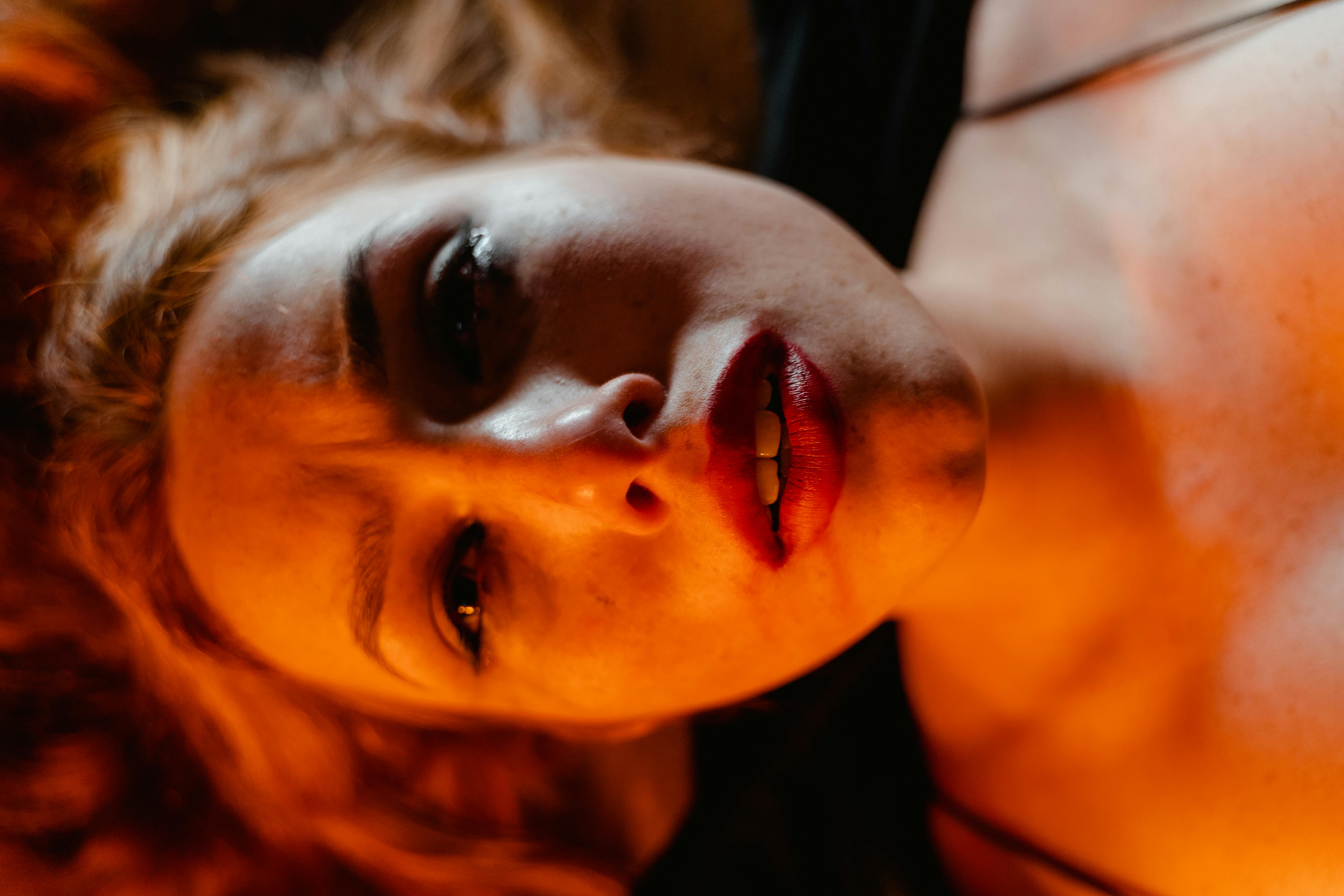 Una mujer disgustada | Fuente: Pexels