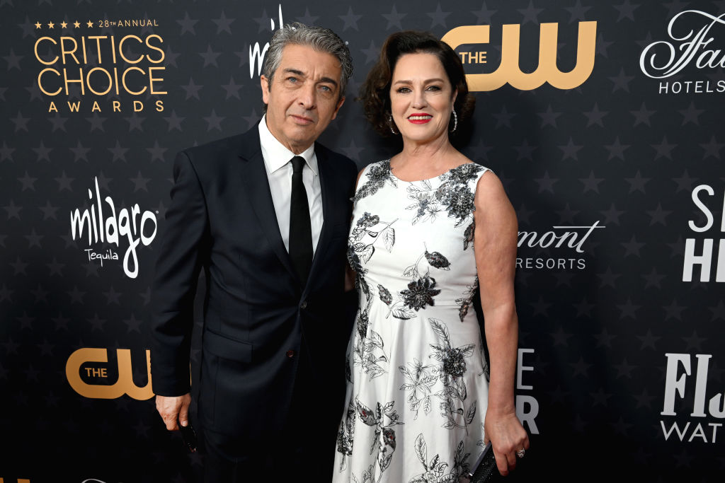 Ricardo Darín y Florencia Bas asisten a la celebración de Champagne Collet y OBC Wines con motivo de la 28ª edición de los Critics Choice Awards en el Fairmont Century Plaza, el 15 de enero de 2023 en Los Ángeles, California. | Fuente: Getty Images
