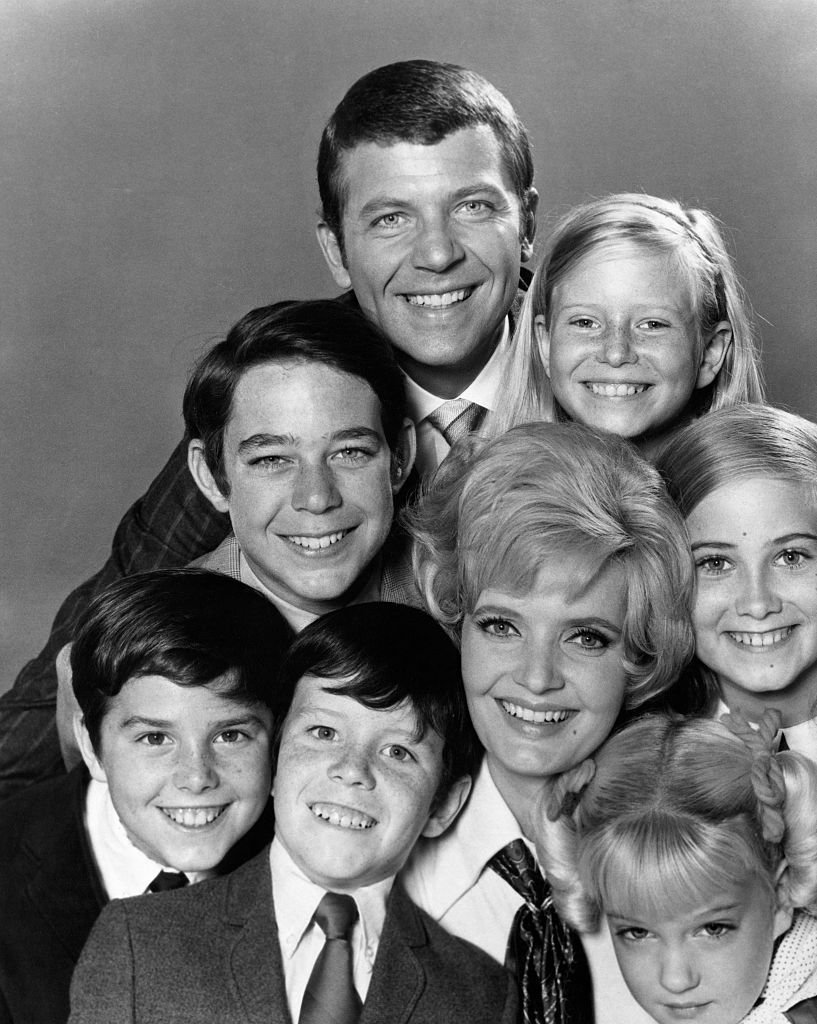 Foto publicitaria del reparto de la serie de televisión "The Brady Bunch", 1969 | Fuente: Getty Images