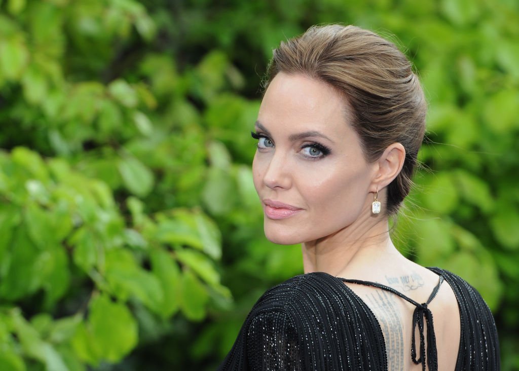 Angelina Jolie en el Palacio de Kensington el 8 de mayo de 2014 en Londres, Inglaterra.  | Foto: Getty Images