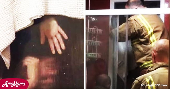 Mujer termina atorada en ventana tratando de recuperar su excremento en primera cita