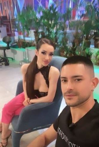 Aitor y Adara Molinero en "Sábado Deluxe". | Foto: Instagram/adara_molinero