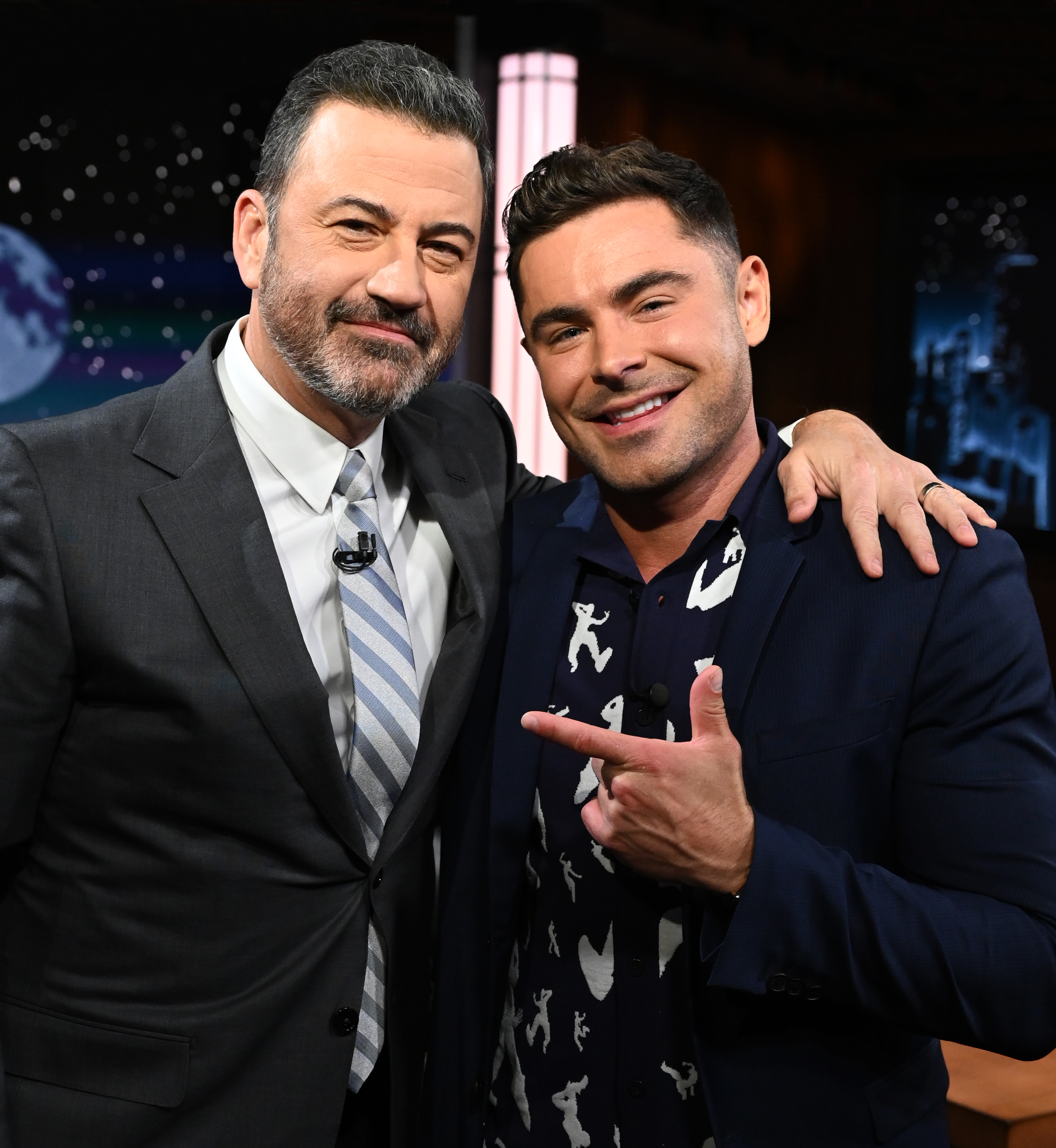 Zac Efron y Jimmy Kimmel en "Jimmy Kimmel Live!" el 10 de mayo de 2022 | Fuente: Getty Images