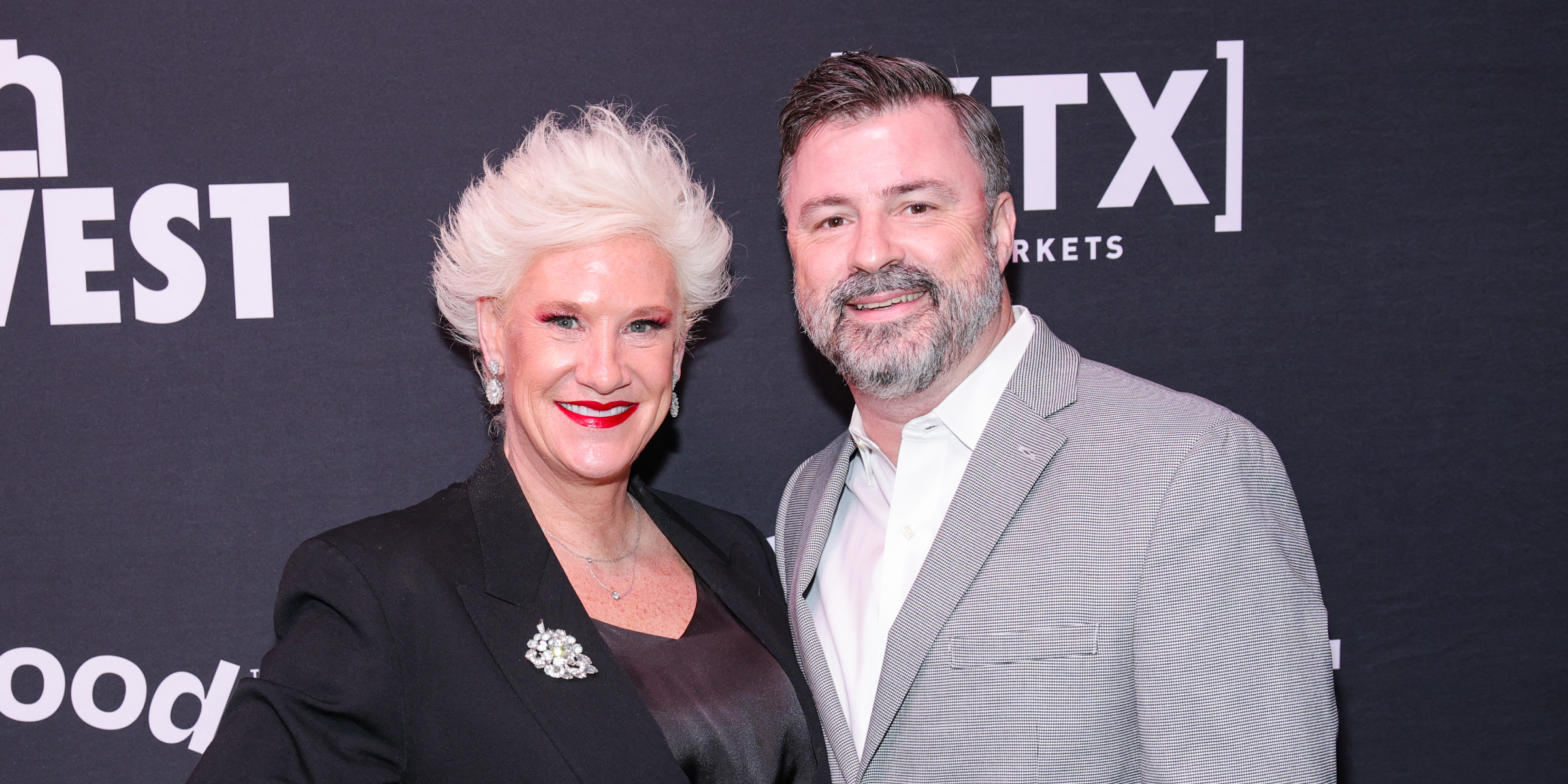 Anne Burrell y Stuart Claxton | Fuente: Getty Images