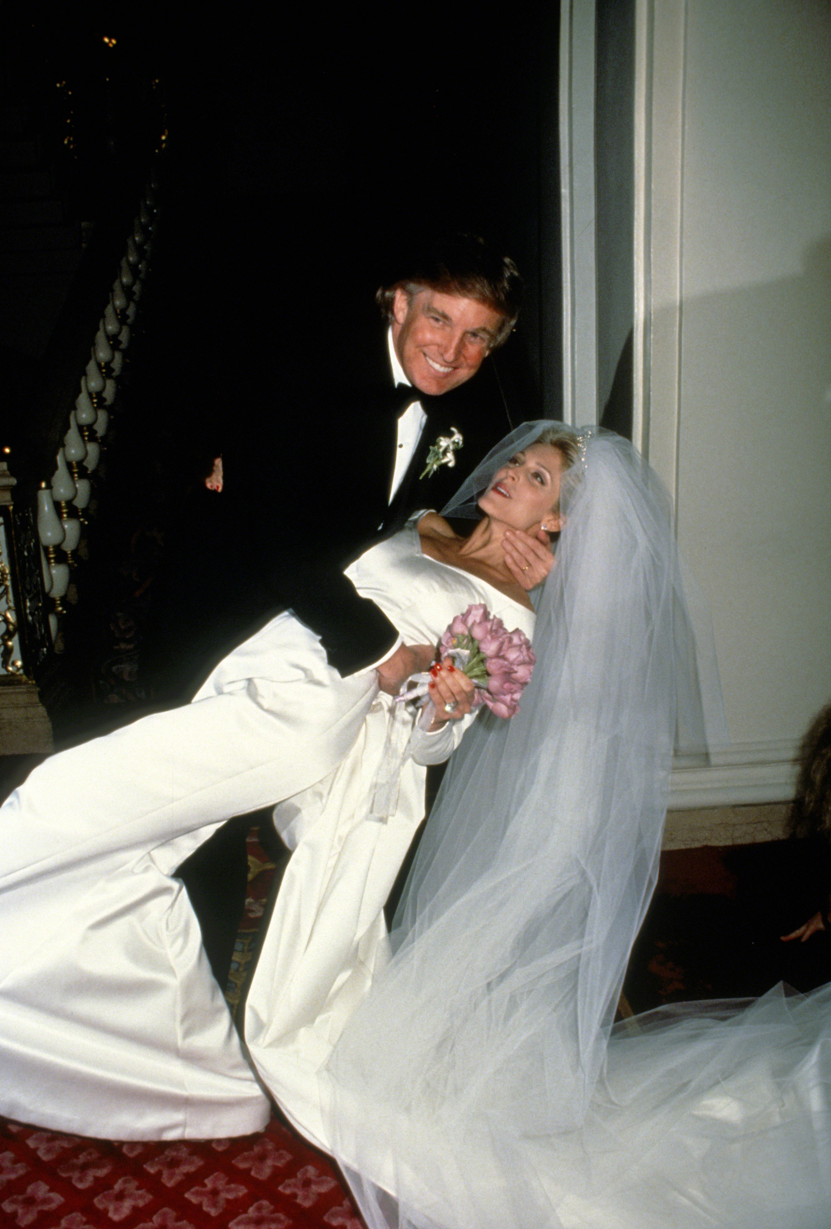 Donald Trump se casa con su segunda esposa el 20 de diciembre de 1993 | Fuente: Getty Images