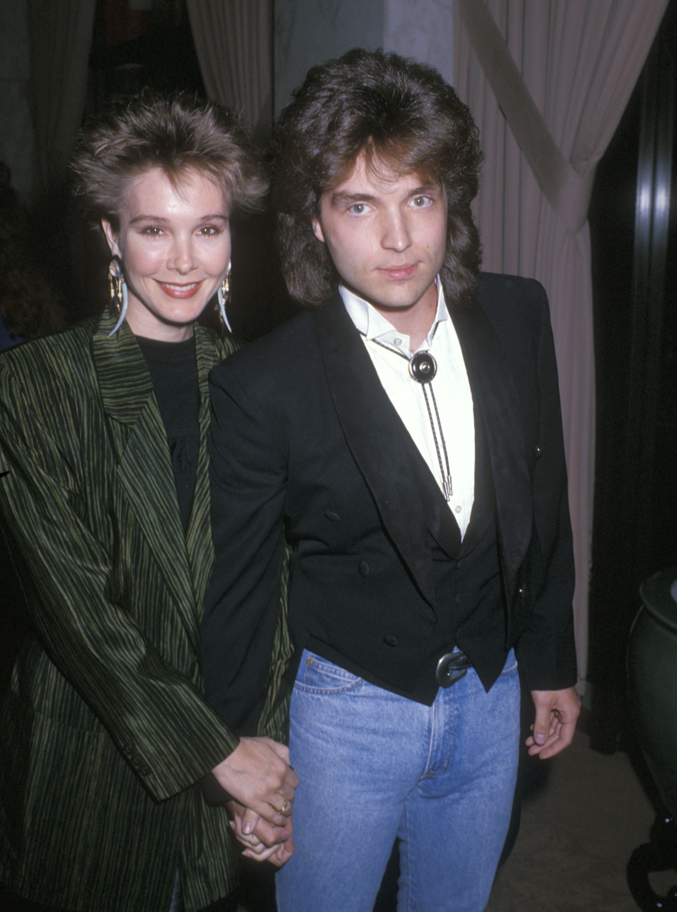 Cynthia Rhodes y Richard Marx asisten a la sexta entrega anual de los Premios ASCAP de la Música Pop el 15 de mayo de 1989 | Fuente: Getty Images