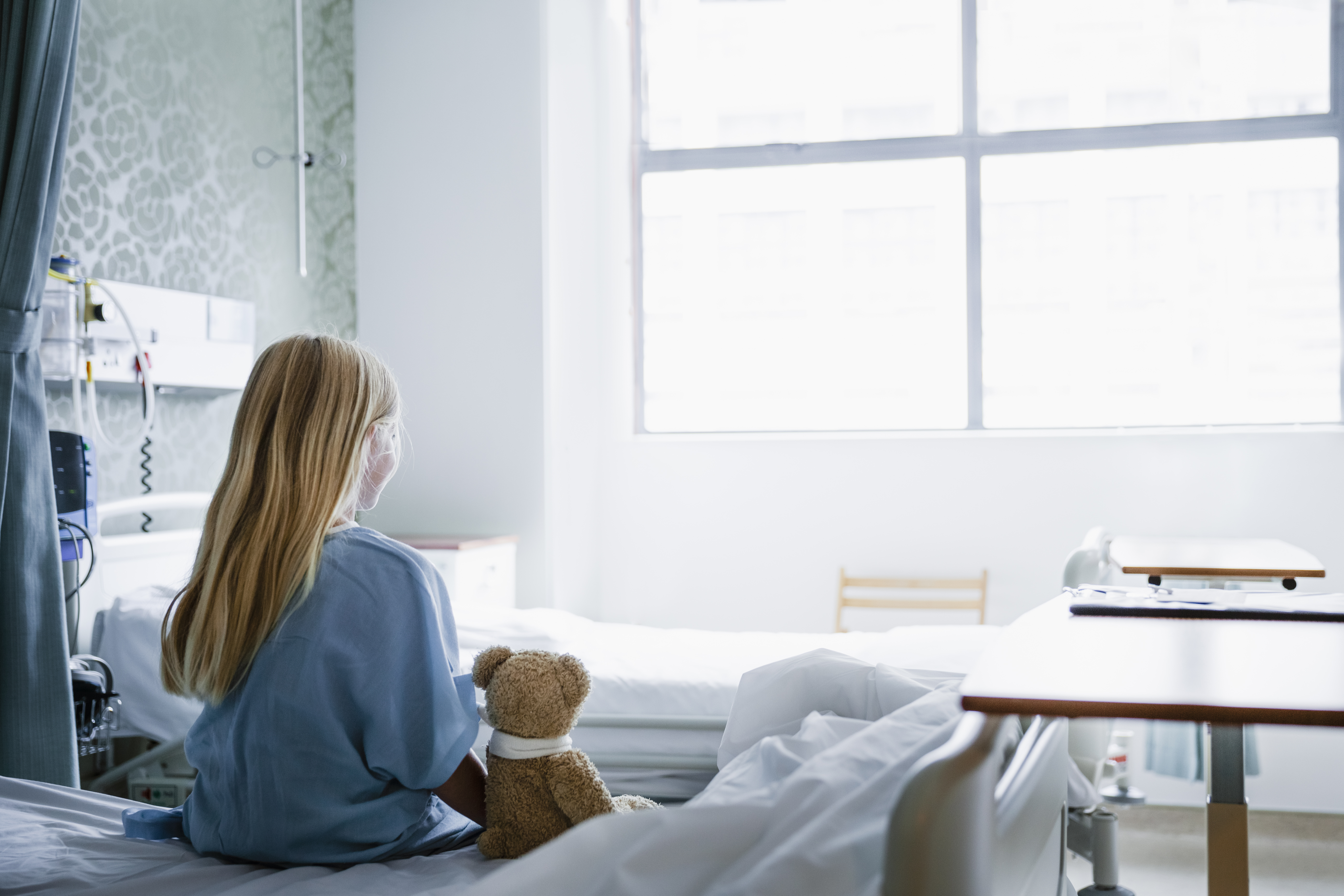 Chica en un hospital | Foto: Getty Images