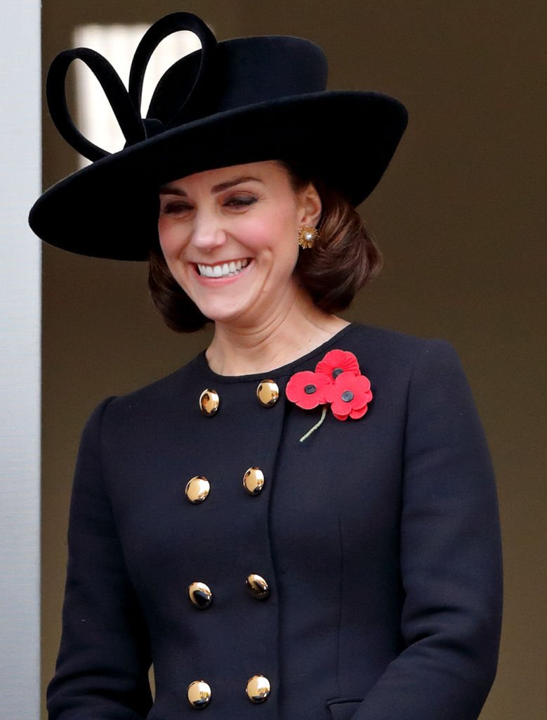 Kate Middleton asiste al servicio anual del Domingo del Recuerdo en The Cenotaph. | Foto: Getty Images