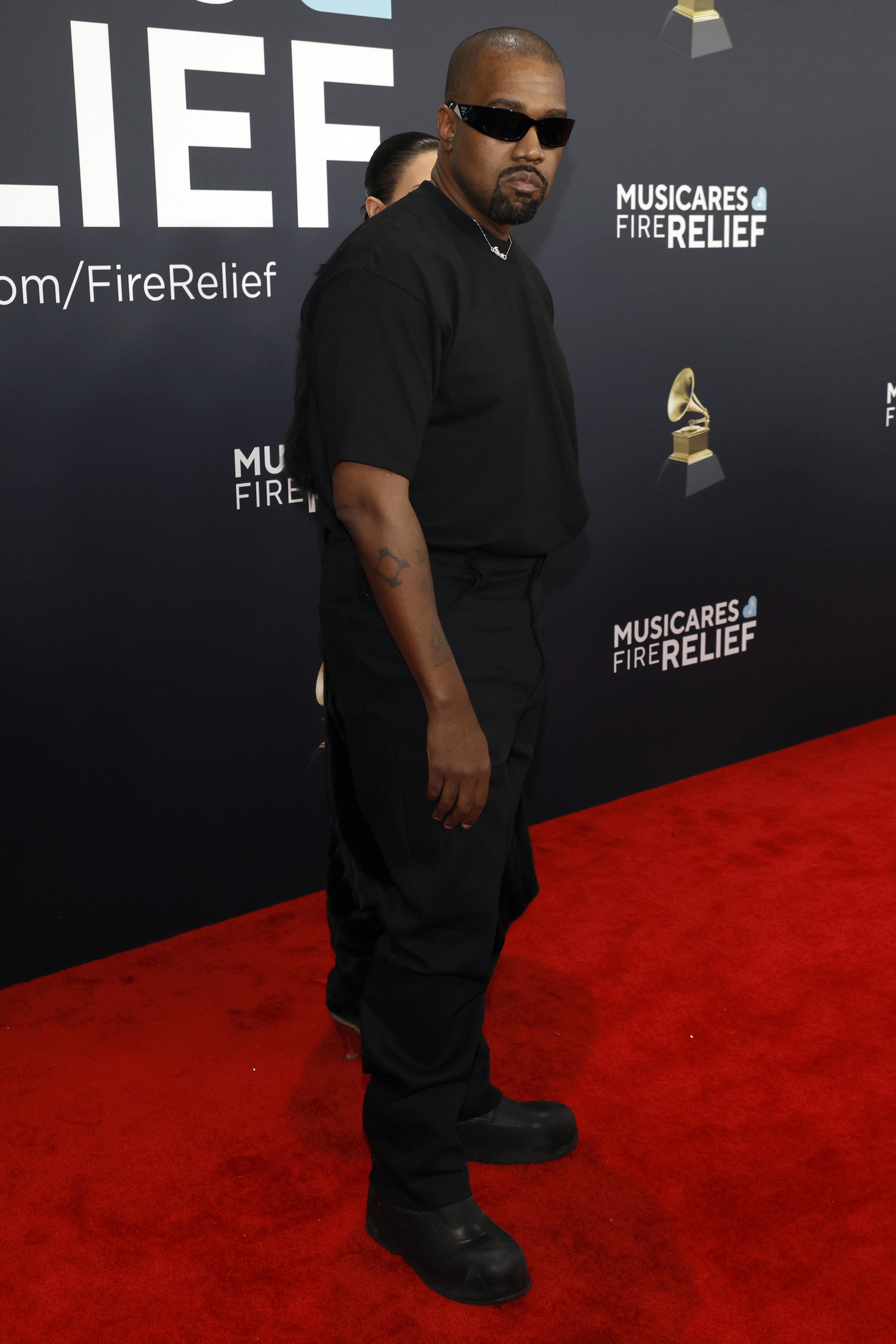 Kanye West en la 67ª edición de los Premios Grammy el 2 de febrero de 2025, en Los Ángeles, California. | Fuente: Getty Images