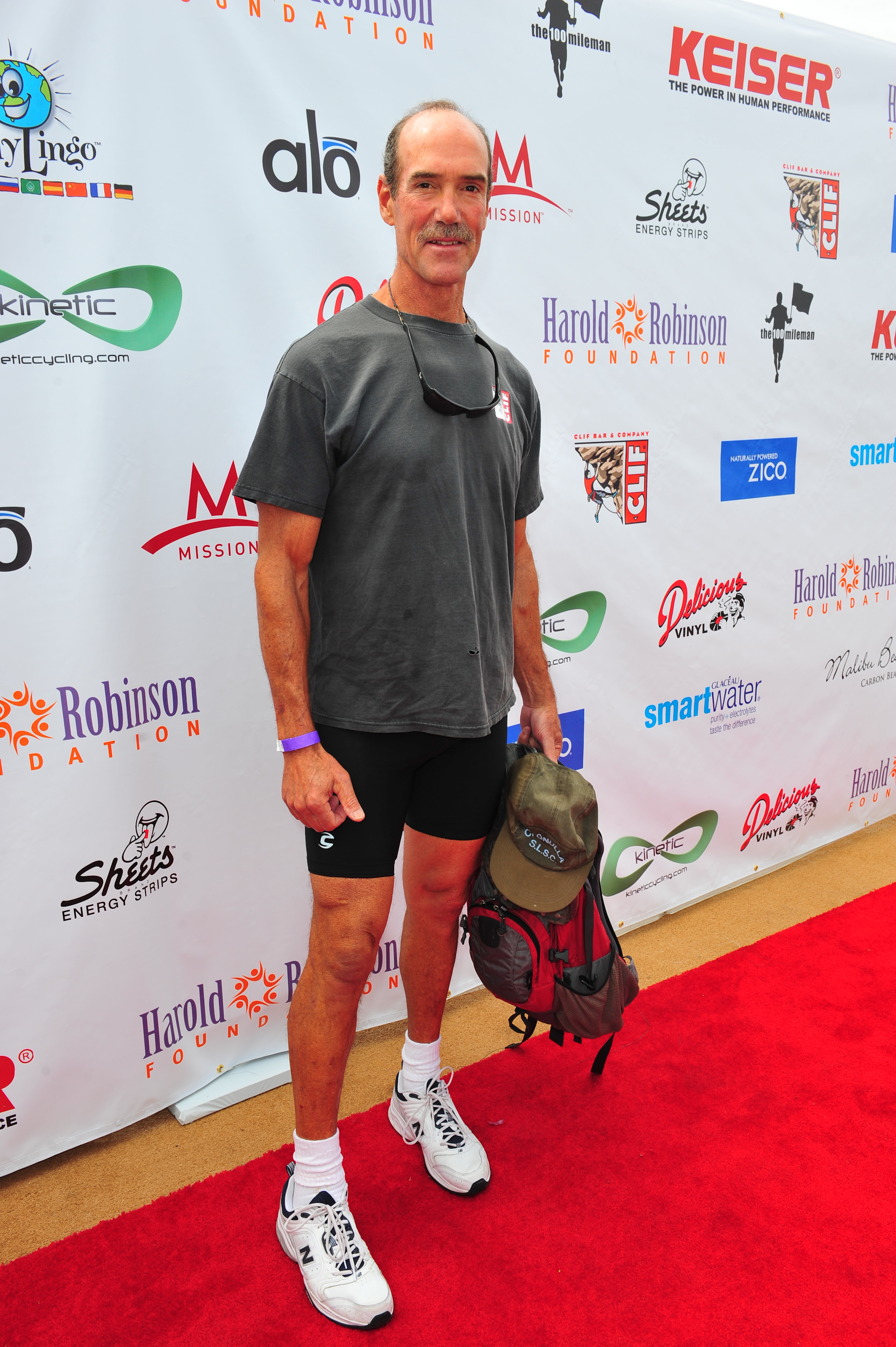 Mike Newman fotografiado en el evento benéfico Pedal On The Pier el 5 de junio de 2011, en Santa Mónica, California. | Fuente: Getty Images