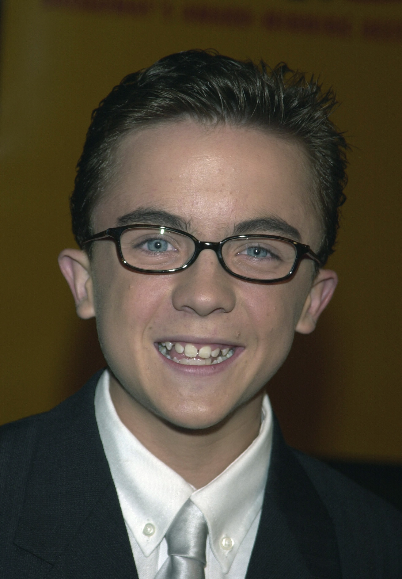 El joven actor en el estreno del musical "The Lion King" el 19 de octubre de 2000, en Los Ángeles, California. | Fuente: Getty Images