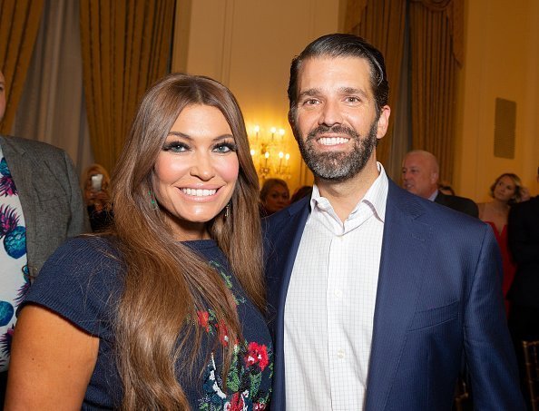 Kimberly Guilfoyle y Donald Trump Jr. | Foto: Getty Images    