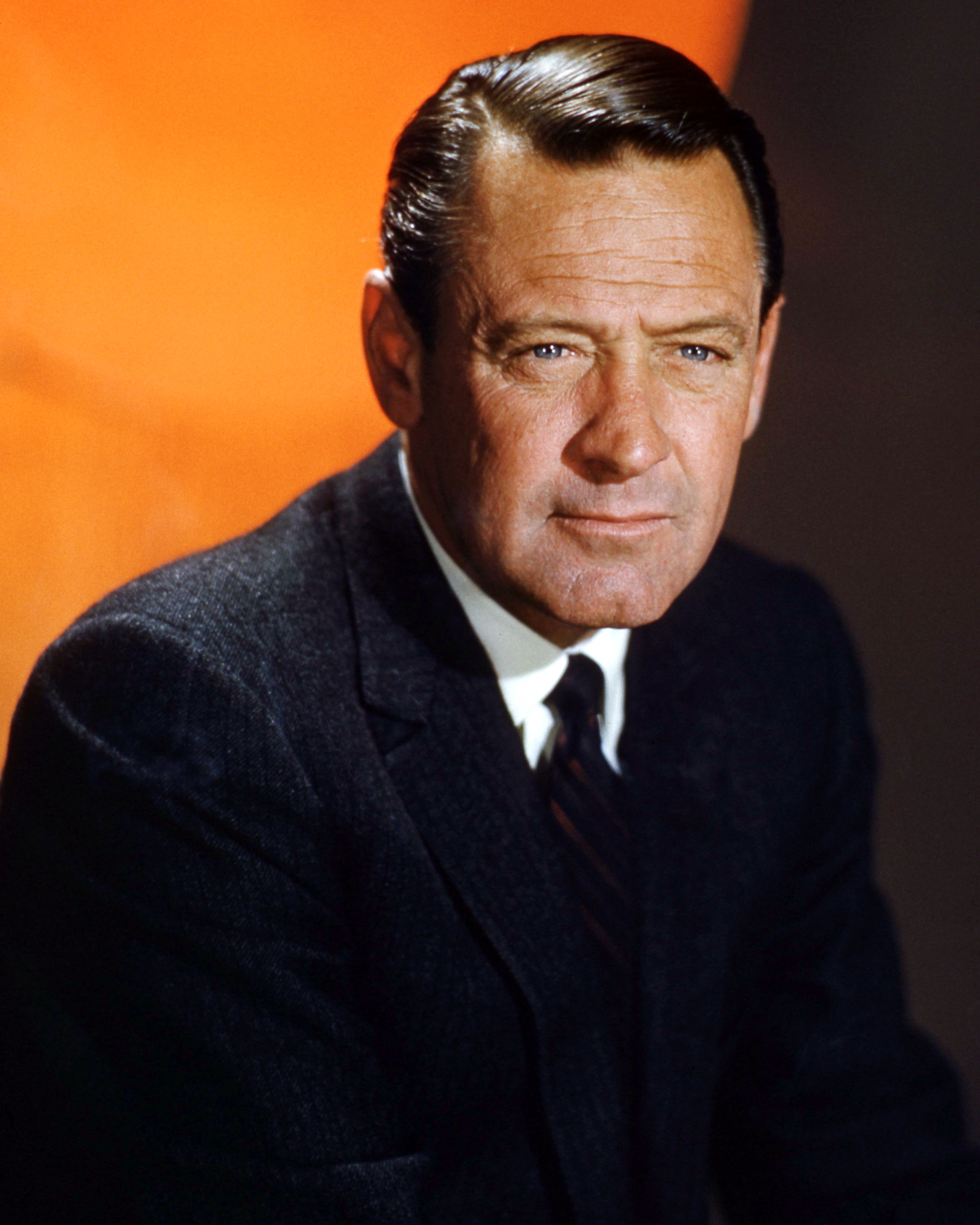 William Holden fotografiado el 1 de enero de 1965 | Fuente: Getty Images