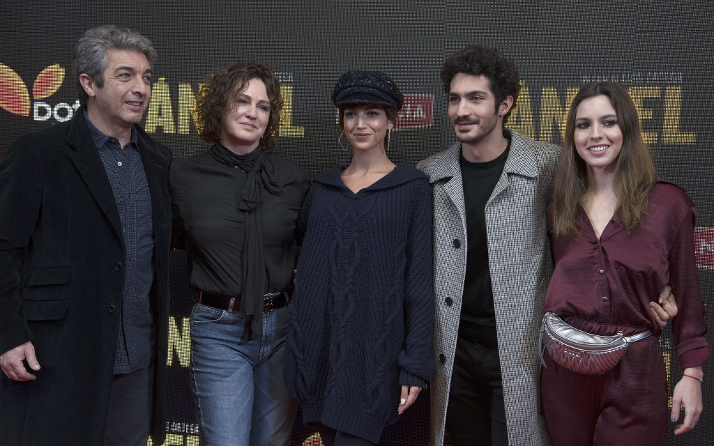 Ricardo Darín, Florencia Bas, Úrsula Corberó, Ricardo Chino Darín y Clara Darín asisten al estreno de "El Ángel" en el cine Hoyts Dot Baires el 7 de agosto de 2018 en Buenos Aires, Argentina. | Fuente: Getty Images