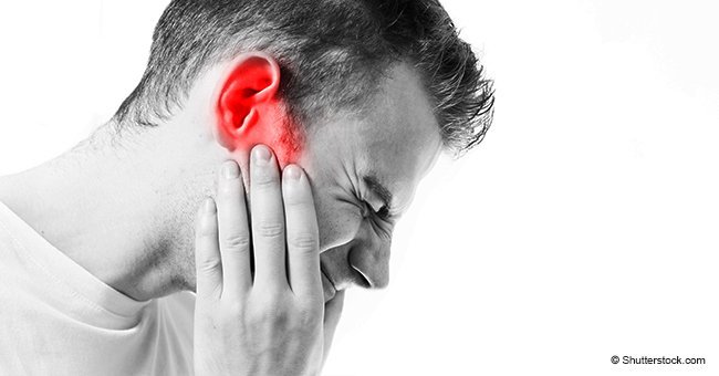 Hombre con dolor de oído. Fuente: Shutterstock