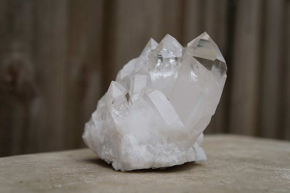 Cristal de cuarzo. | Foto: Pixabay