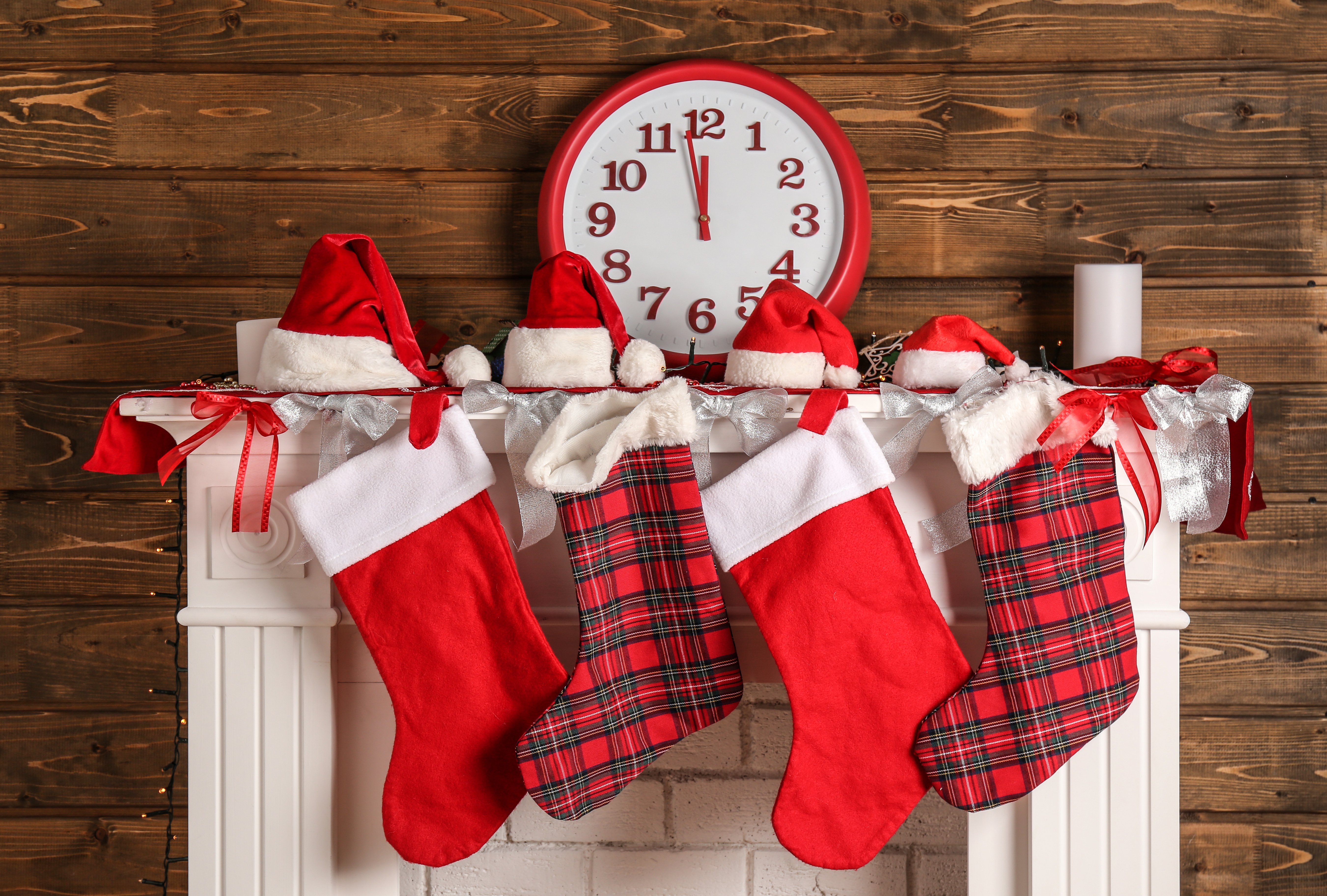 Cuatro medias de Navidad. | Foto: Shutterstock