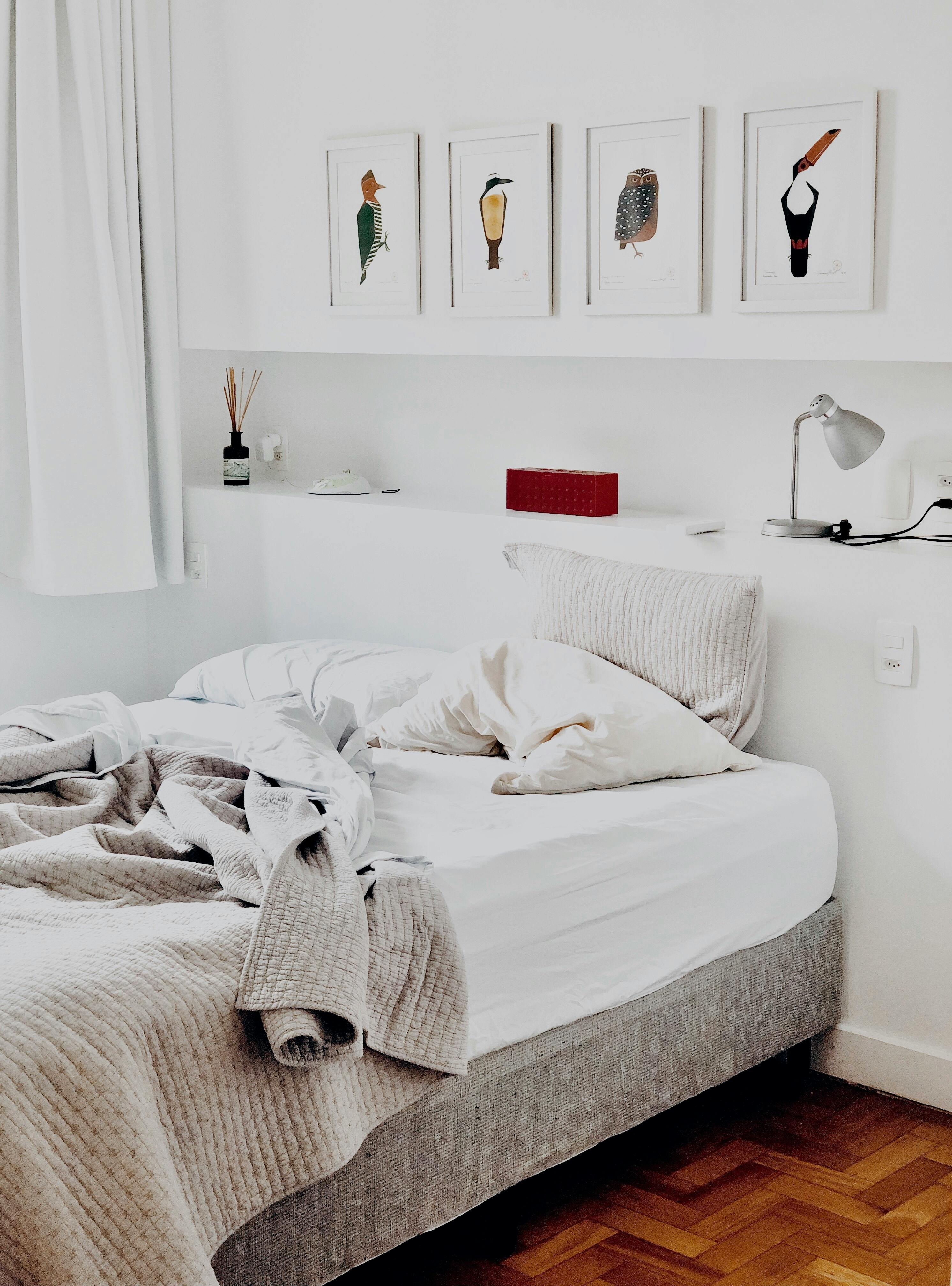 Dormitorio desordenado | Fuente: Pexels
