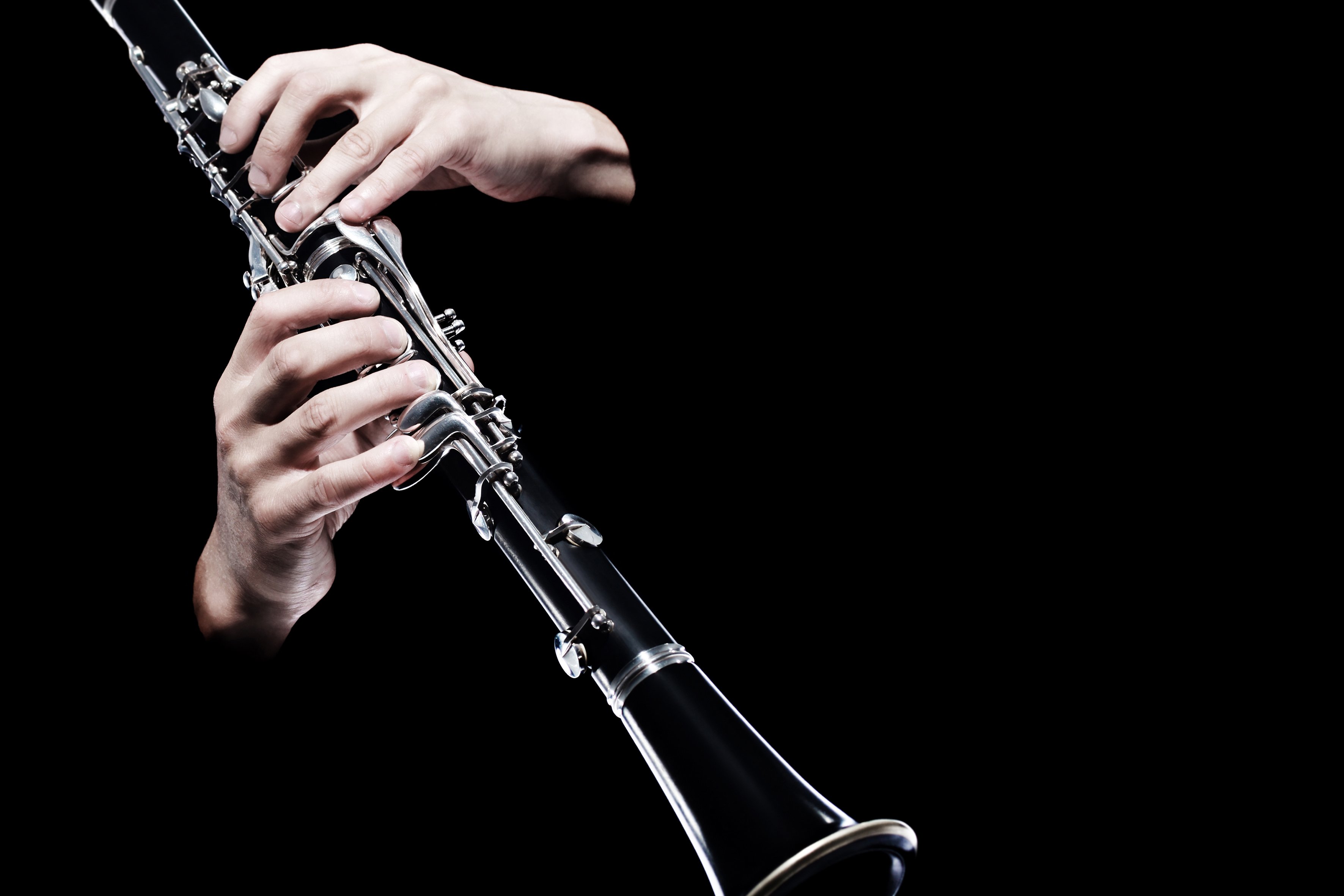 Clarinete siendo tocado || Fuente: Shutterstock