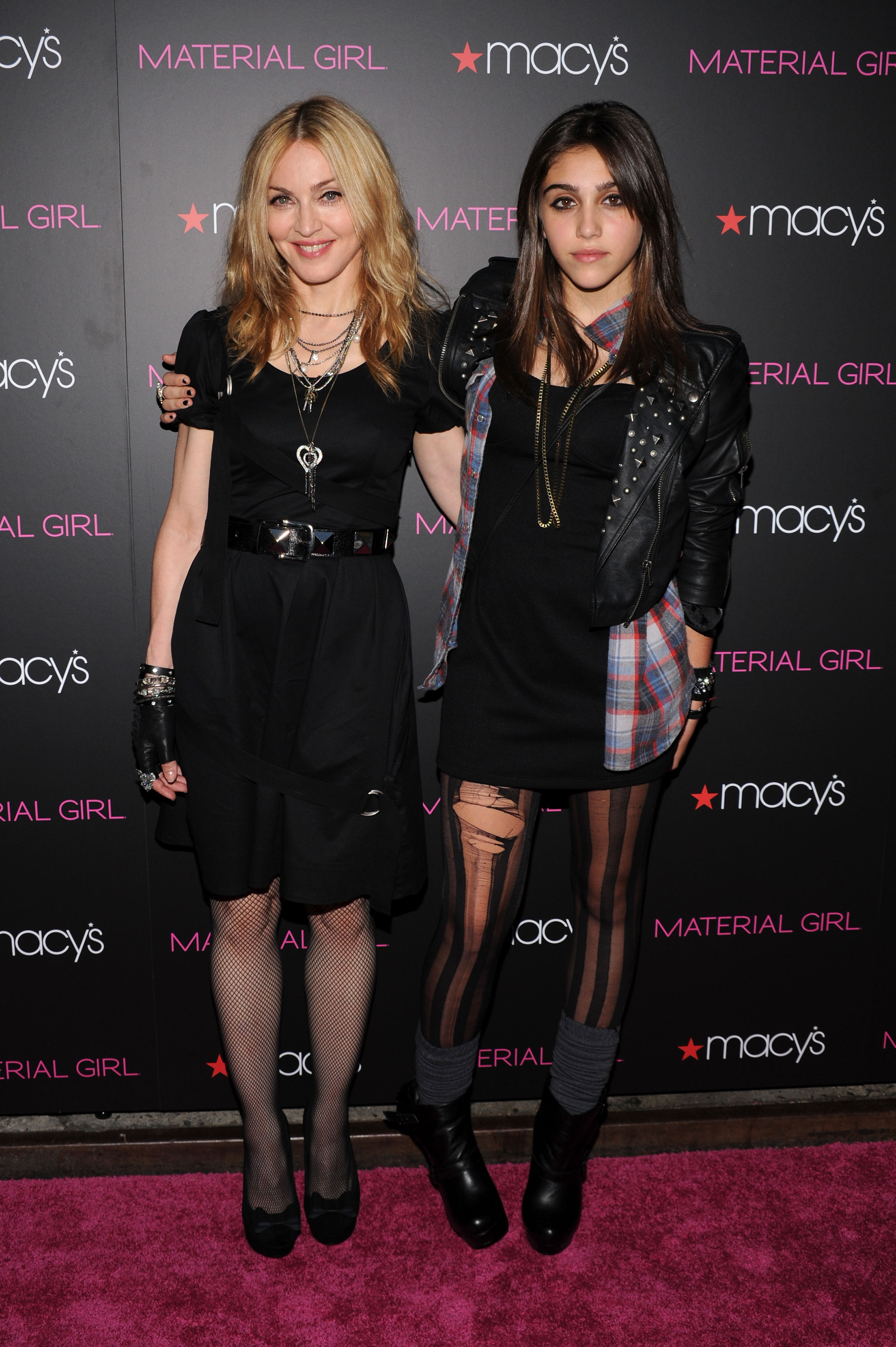 Madonna y Lourdes "Lola" Leon el 22 de septiembre de 2010 en Nueva York | Foto: Getty Images