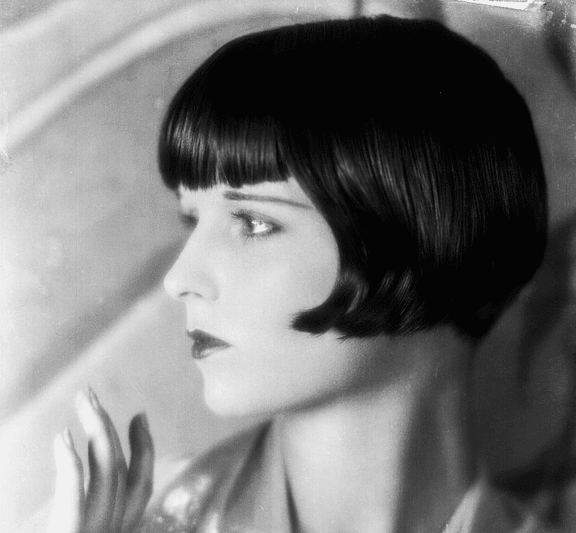 Retrato de perfil de la actriz Louise Brooks para Paramount Pictures en 1928. | Foto  Getty Images  