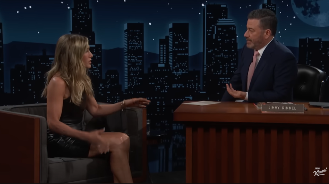 Jennifer Aniston en "Jimmy Kimmel Live", compartido el 3 de octubre de 2024 | Fuente: YouTube.com/JimmyKimmelLive