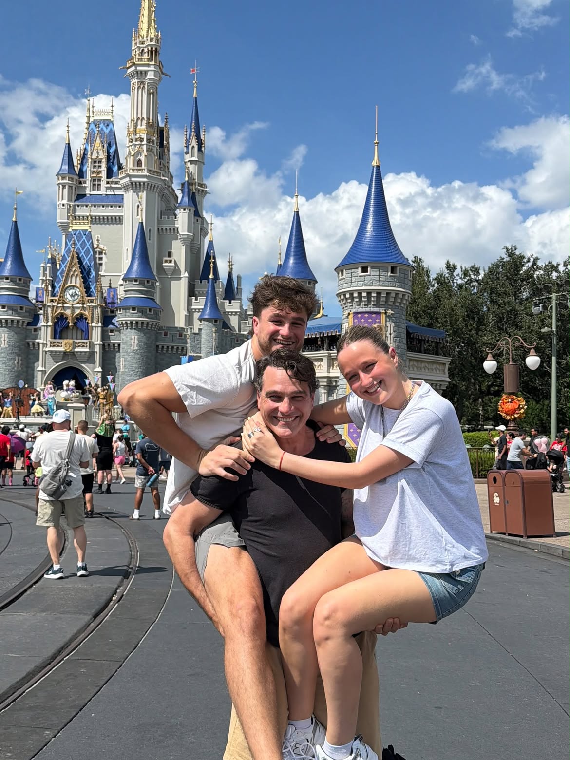 Hernán Drago junto a sus hijos | Fuente: Instagram/hernandrago