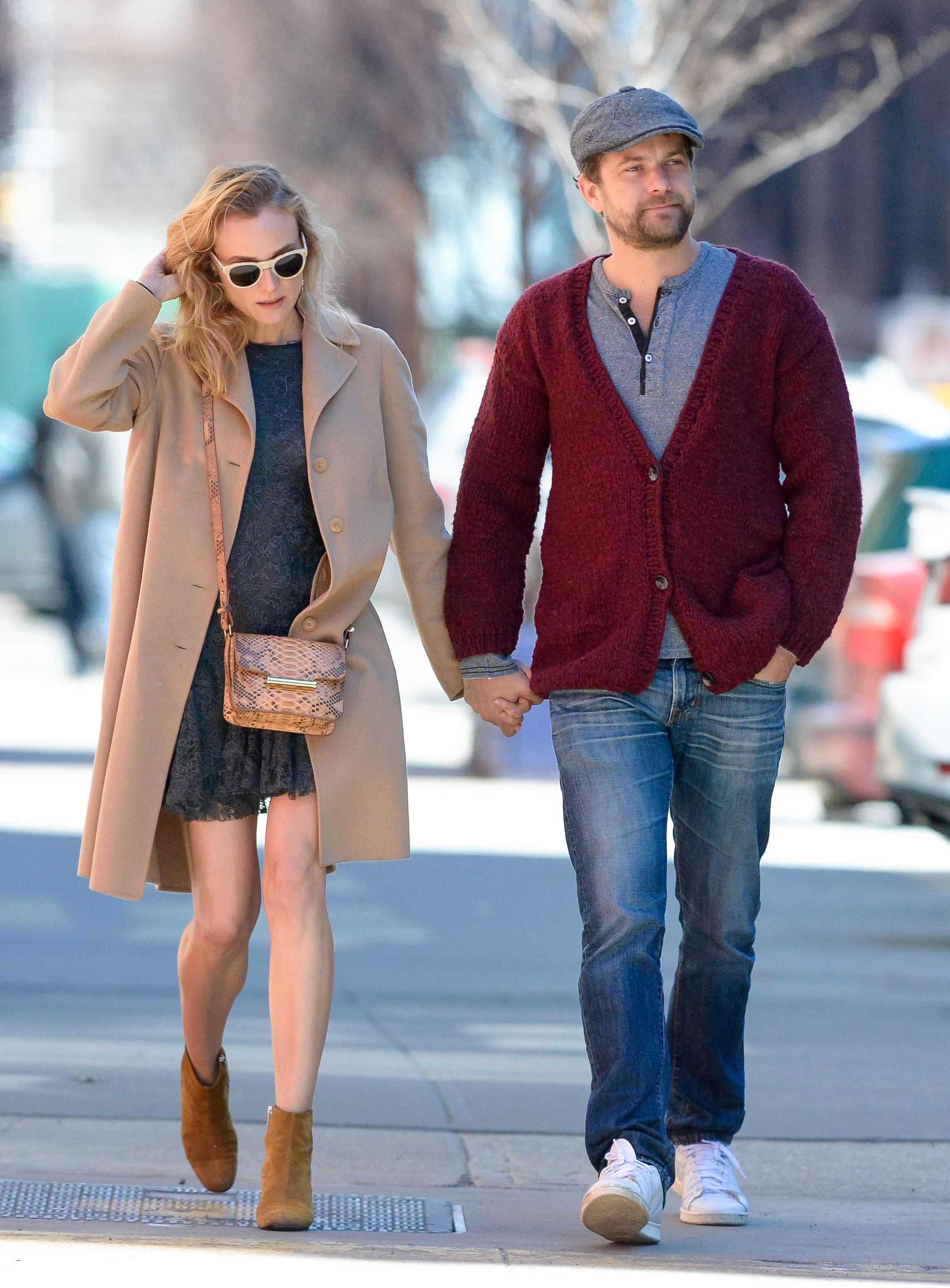 Diane Kruger y Joshua Jackson solían disfrutar juntos de tranquilos paseos lejos de las alfombras rojas de Hollywood. A diferencia de muchas parejas famosas, nunca se casaron durante la década que duró su relación. | Fuente: Getty Images