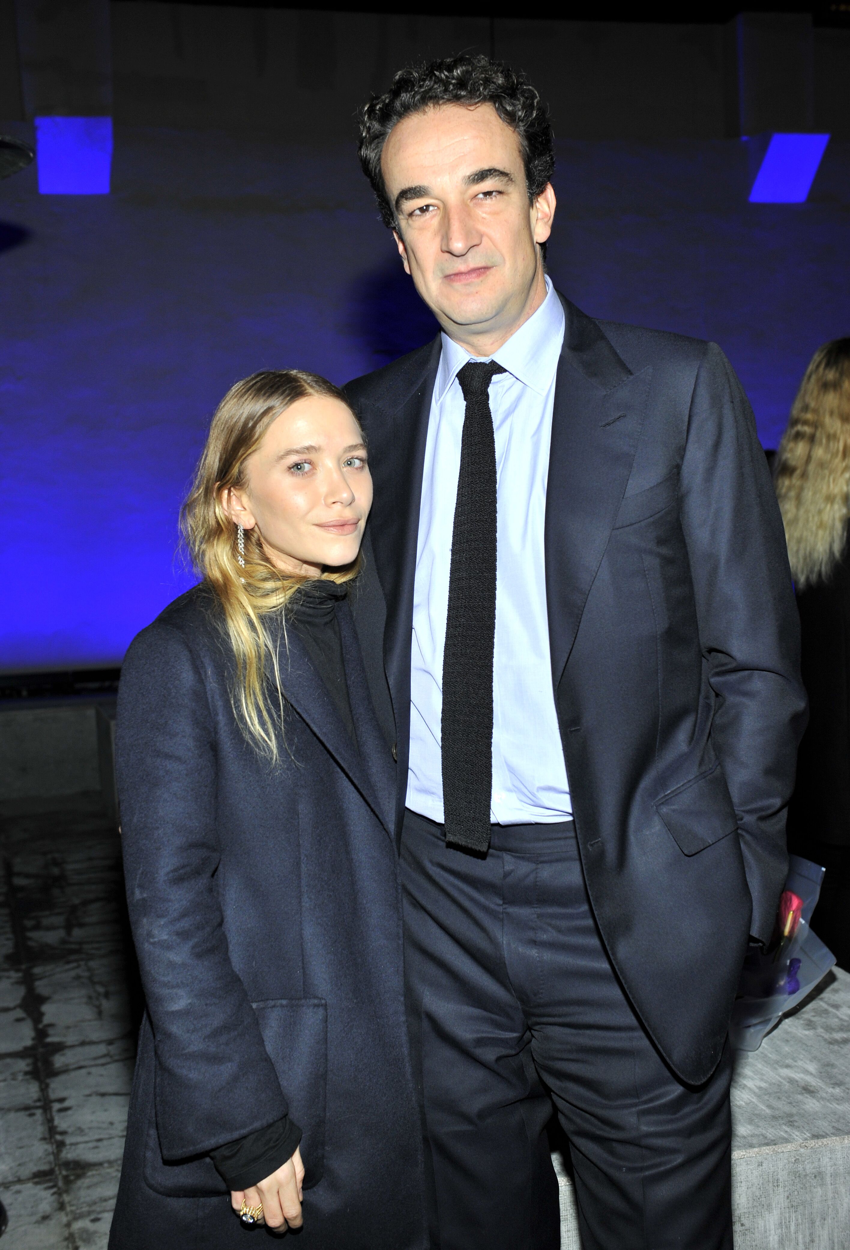 Mary-Kate Olsen y Olivier Sarkozy asisten al lanzamiento de Ulysses Tier 1 de Just One Eye el 5 de diciembre de 2014 en Los Ángeles, California. | Foto: Getty Images
