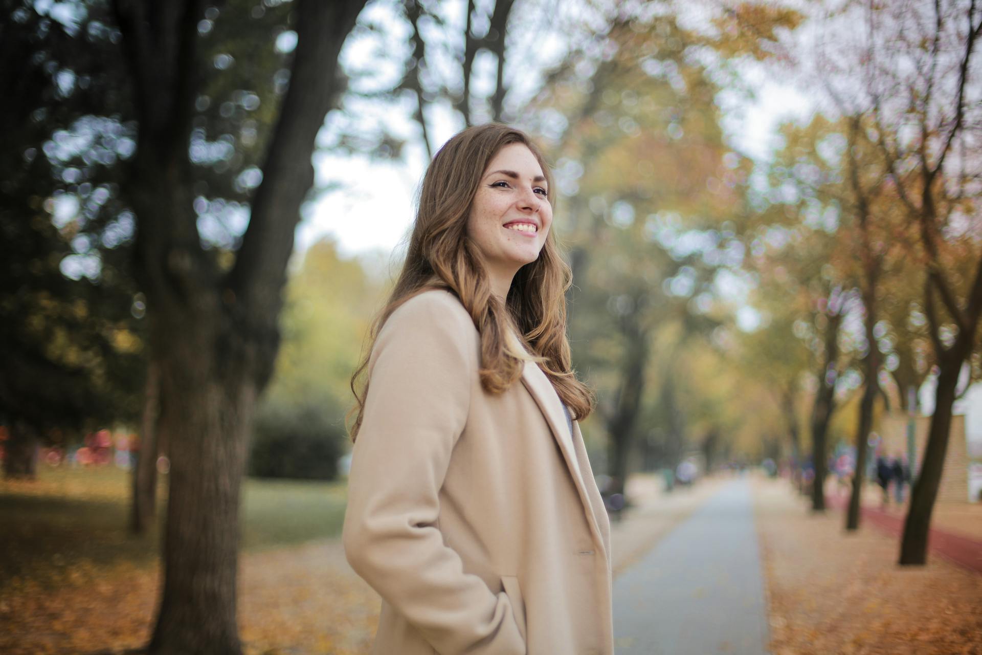 Una donna sorridente | Fonte: Pexels