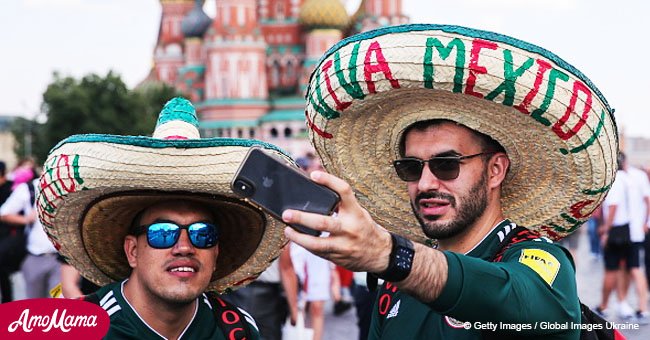 Fans de México llenan el metro de Moscú al canto de "Cielito lindo" y deleitan a los transeúntes