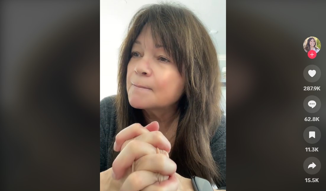 Valerie Bertinelli hablando sobre envejecer el 23 de noviembre de 2023 | Fuente: TikTok/realwolfiesmom