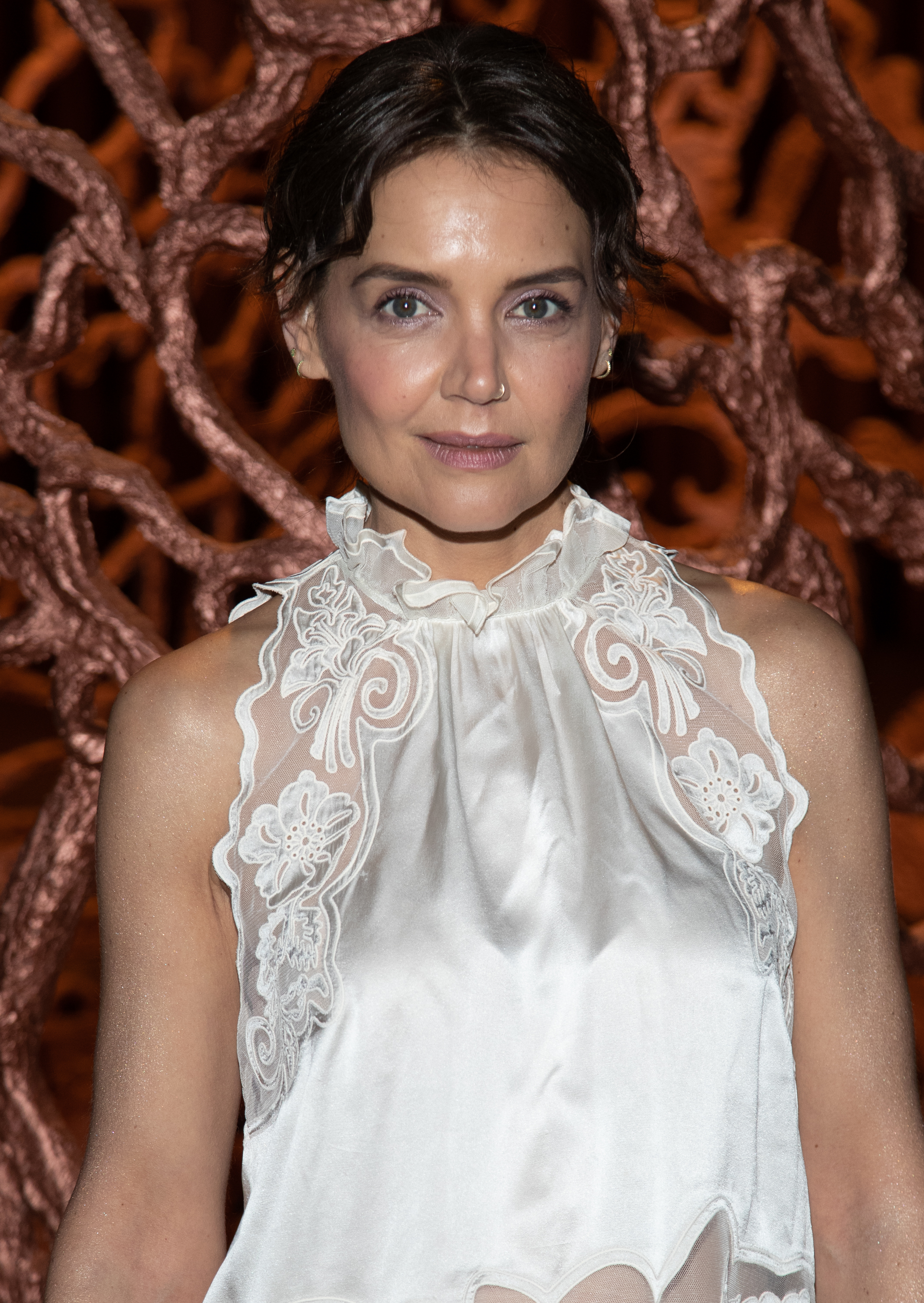 Katie Holmes en el desfile de Ulla Johnson en Nueva York el 11 de febrero de 2024 | Fuente: Getty Images